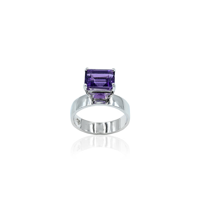 Amethyst (Jamuniya) Ring (2.60Ct Carat and 2.86 Ratti)
