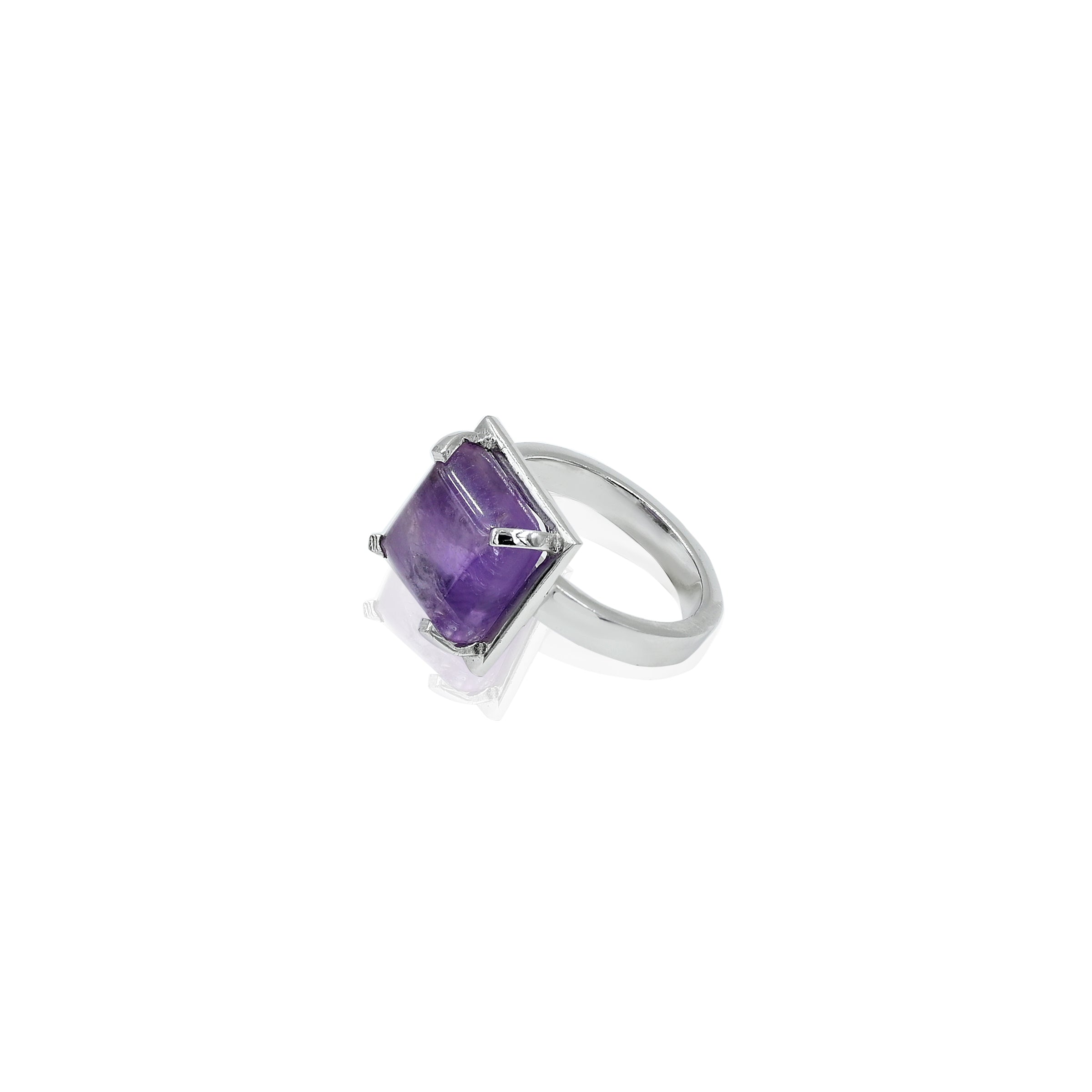 Amethyst (Jamuniya) Ring (6.80Ct Carat and 7.48 Ratti)