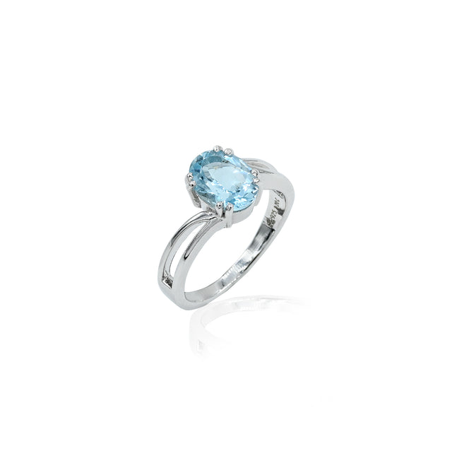 Blue Topaz Ring (2.20 Carat / 2.42 Ratti)