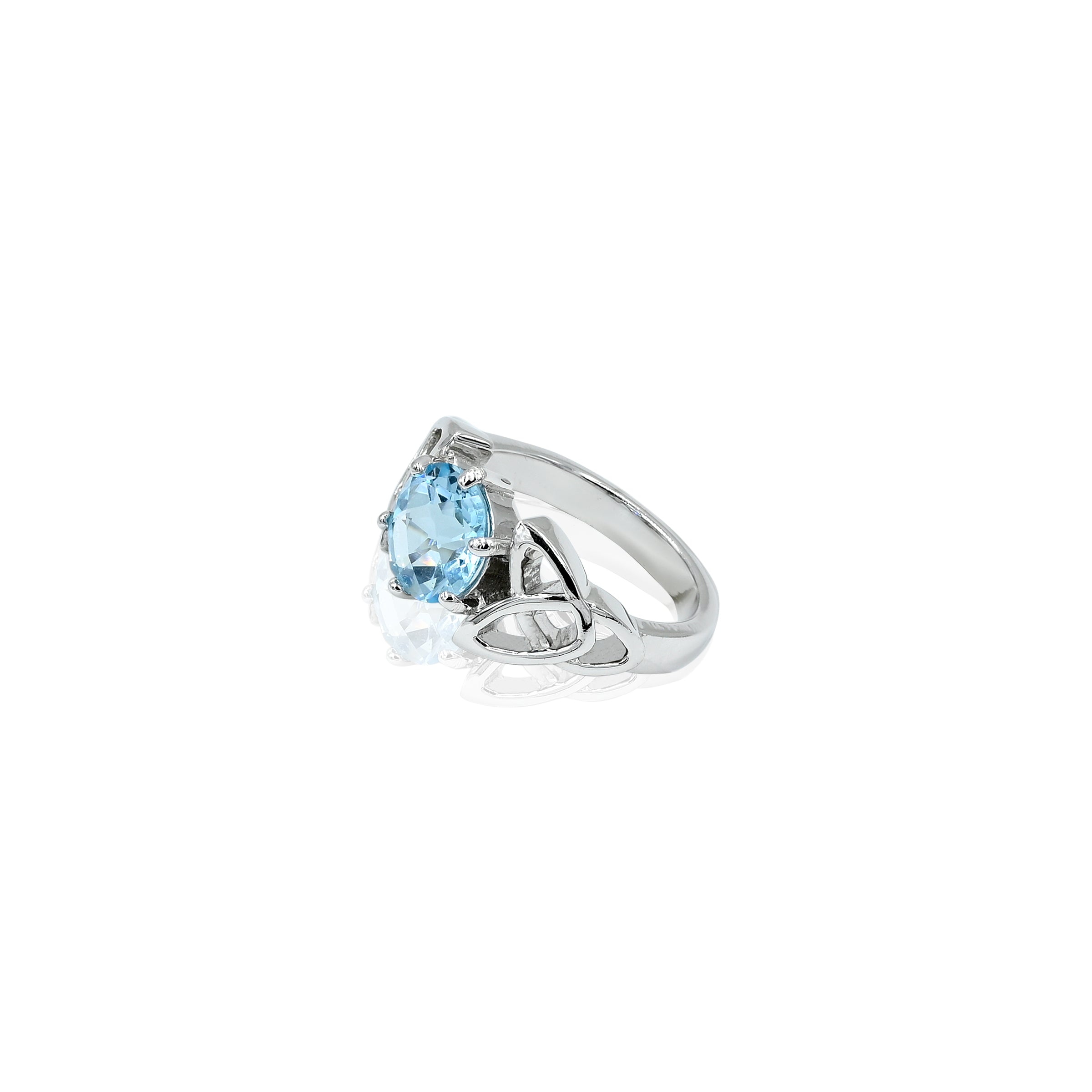 Blue Topaz Ring (2.65 Carat / 2.92 Ratti)