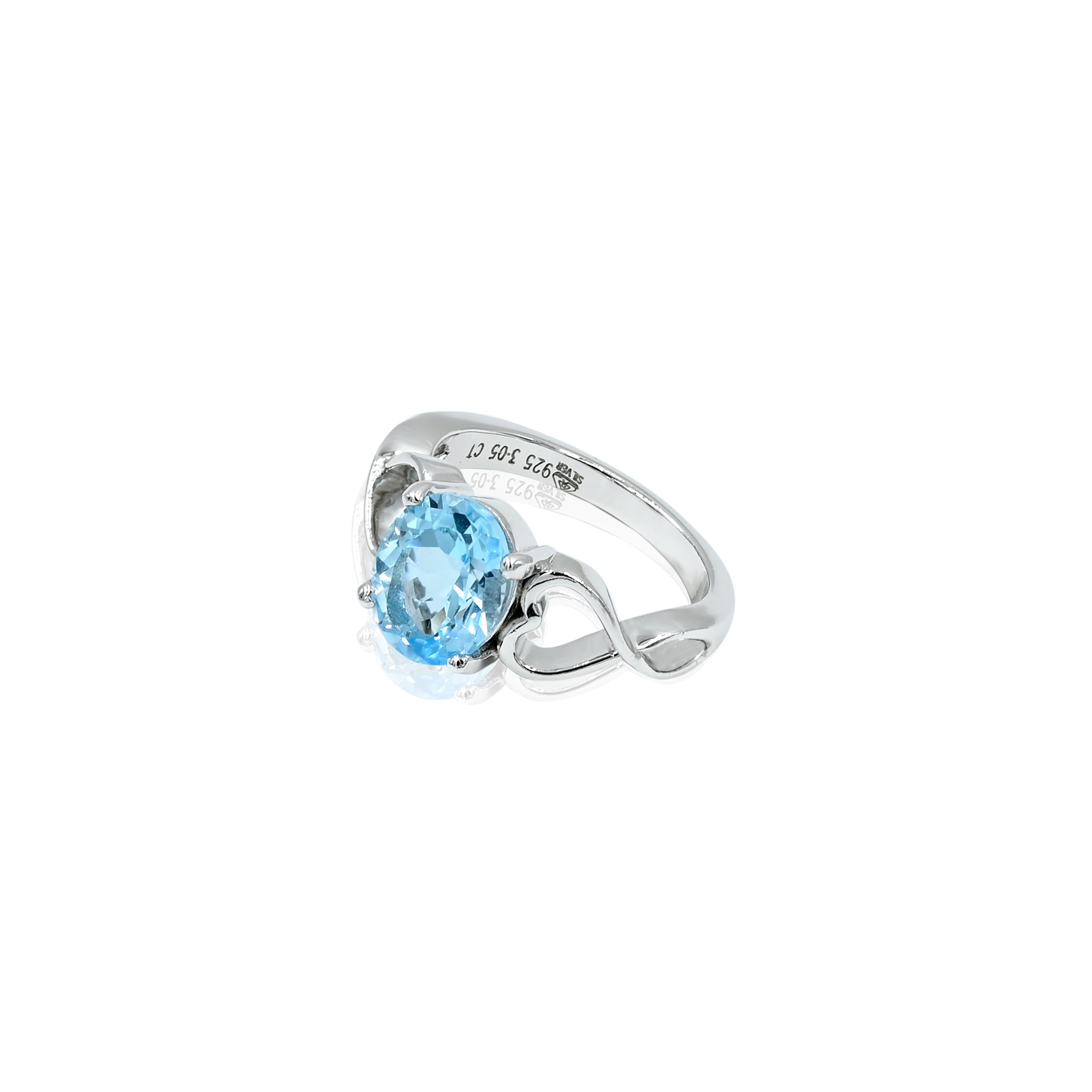 Blue Topaz Ring (3.10 Carat / 3.41 Ratti)