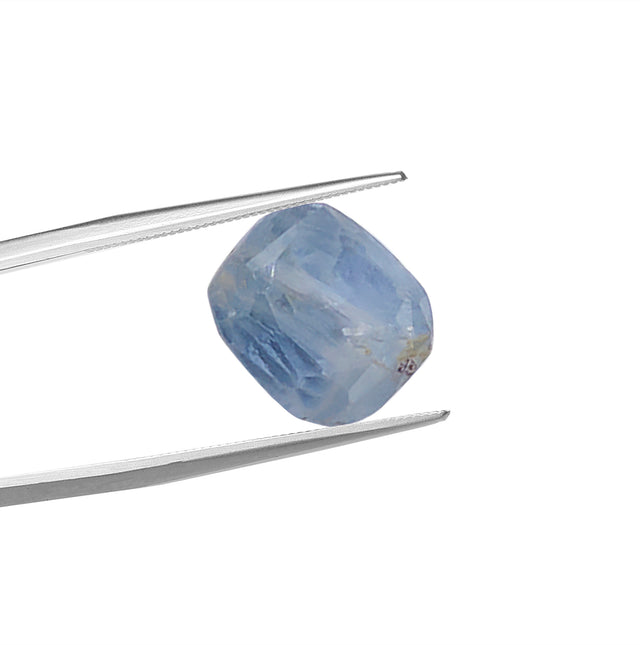 Natural Blue Sapphire (3.59 carats and 3.95 ratti)