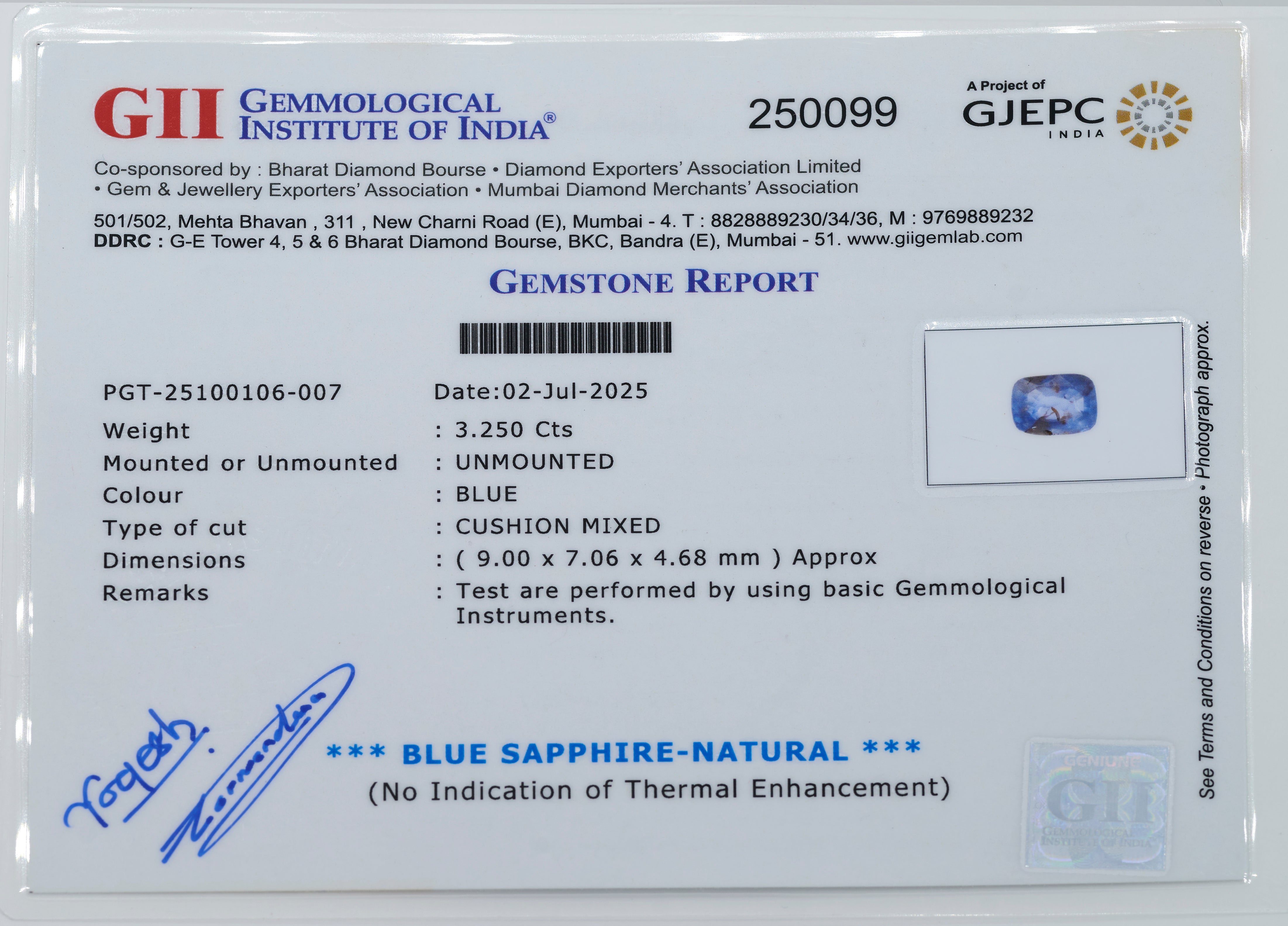 Natural Blue Sapphire (3.25 Carat and 3.58 Ratti)