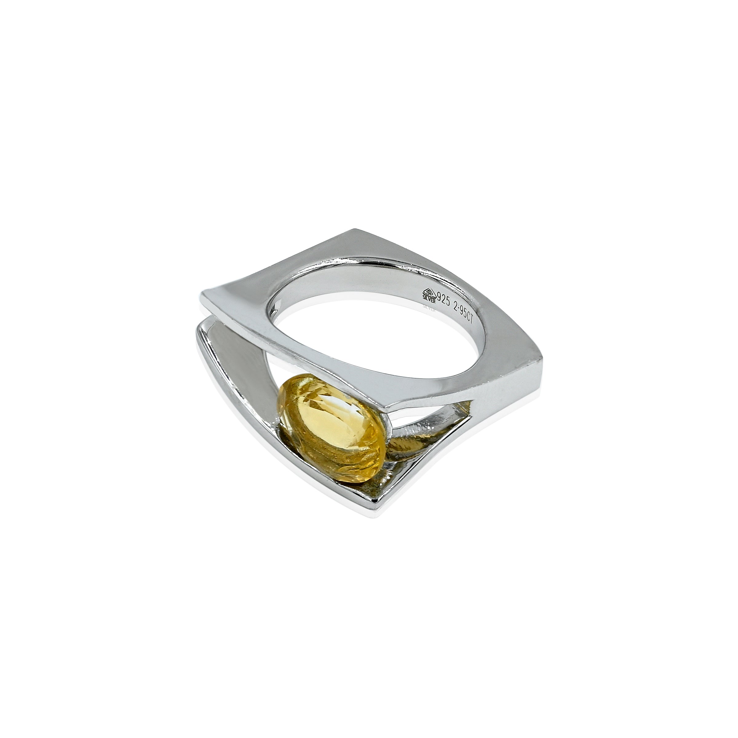 Citrine Ring (2.95 Carat / 3.25 Ratti)