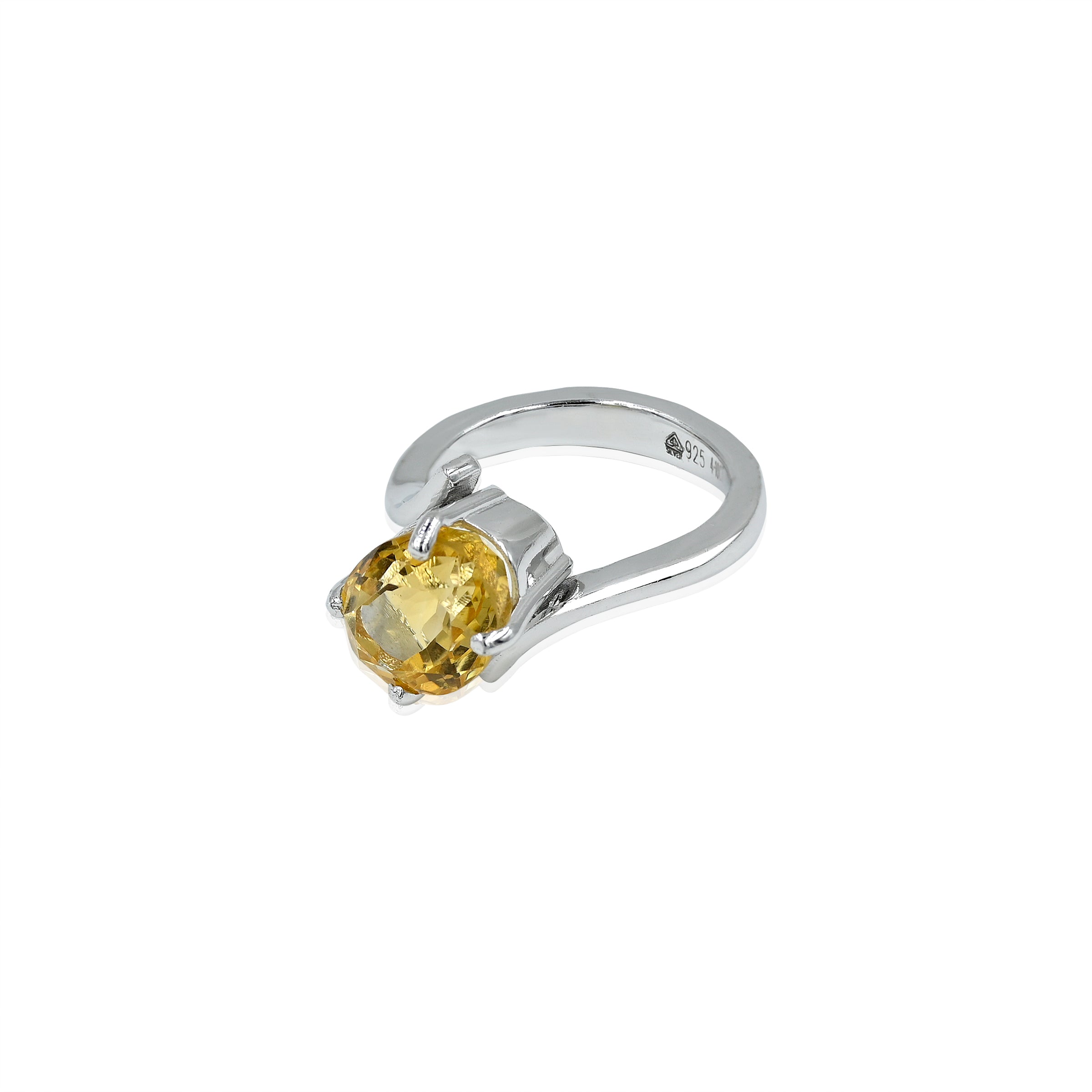 Citrine Ring (4.10 Carat / 4.51 Ratti)