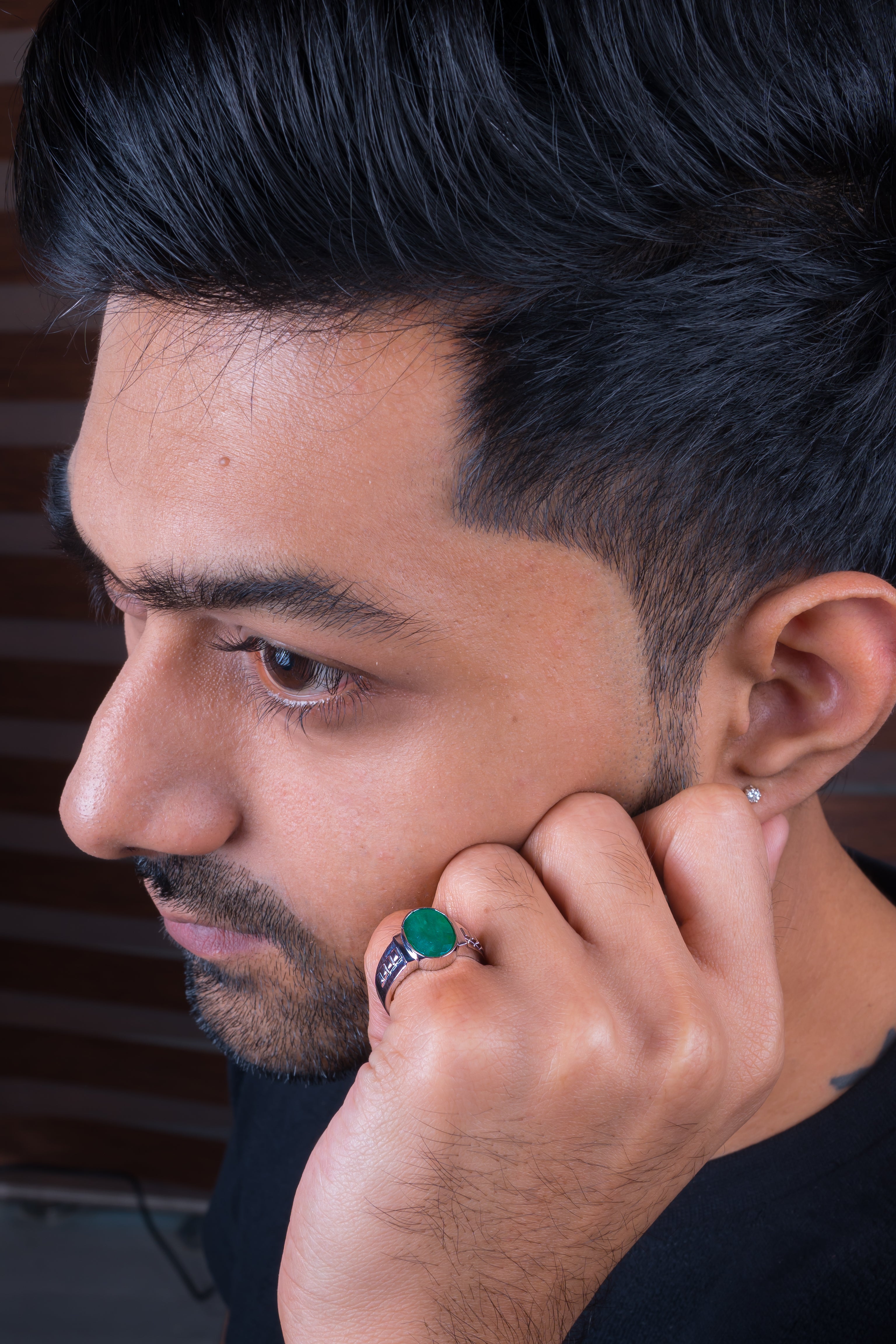 Natural Zambian Emerald (Panna) 3.70ct (4.07 Ratti) Faceted Oval Cut Ring