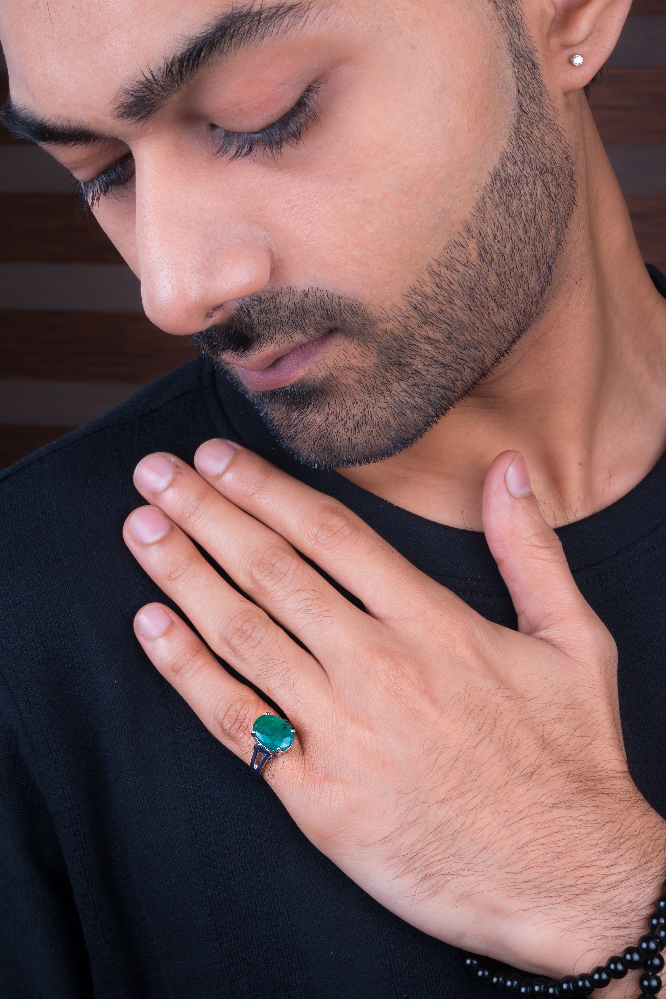 Natural Zambian Emerald (Panna) 4.90ct (5.39 Ratti) Faceted Oval Cut Unisex Ring