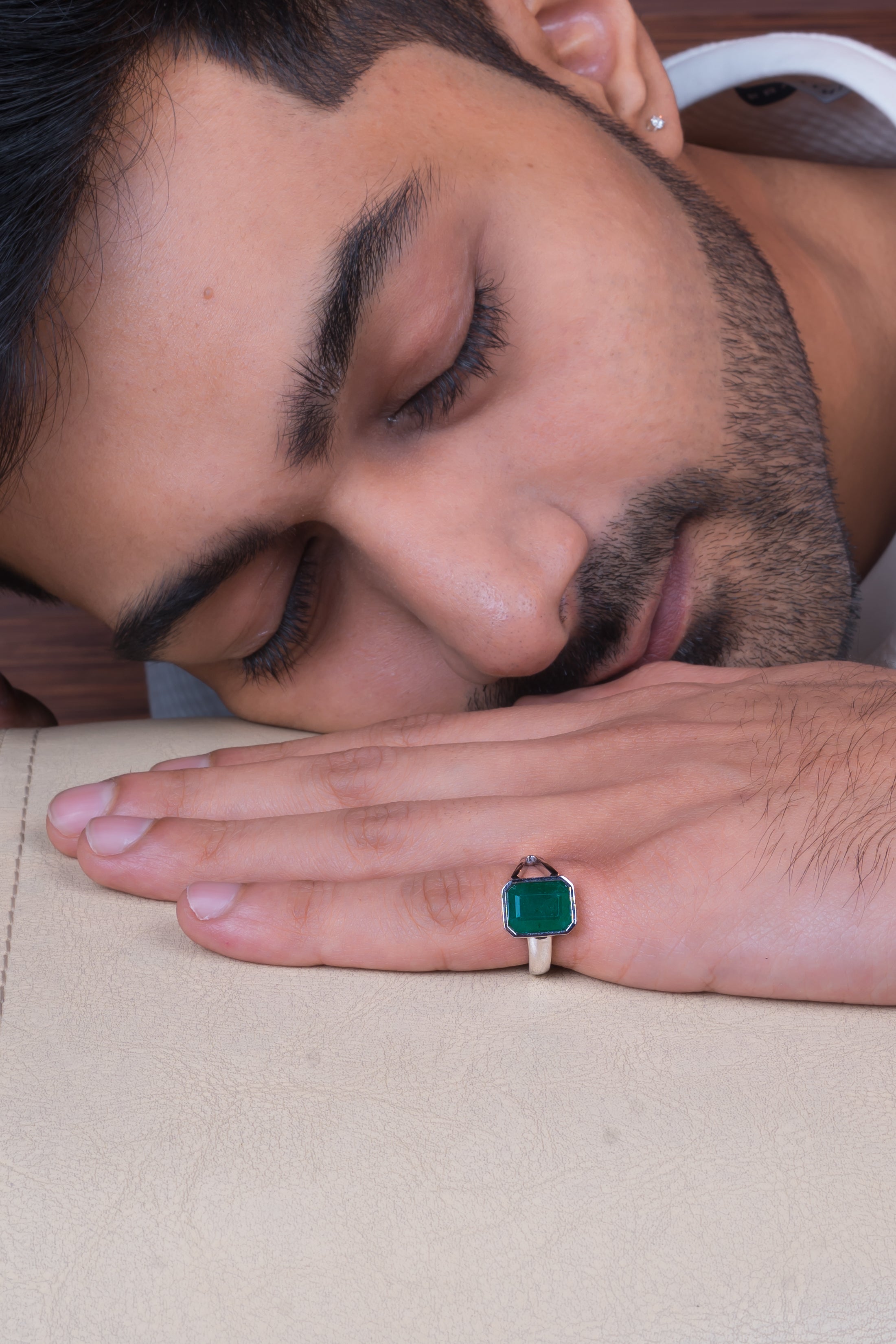 Natural Zambian Emerald (Panna) 4.15ct (4.57 Ratti) Faceted Emerald Cut Unisex Ring