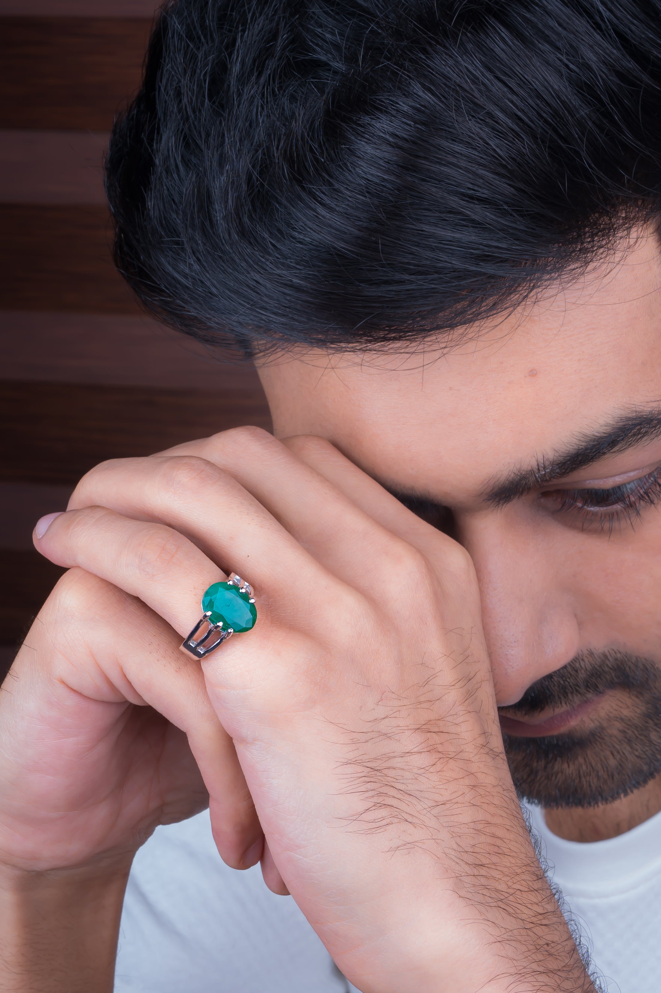 Natural Zambian Emerald (Panna) 5.30ct (5.83 Ratti) Faceted Oval Cut Unisex Ring