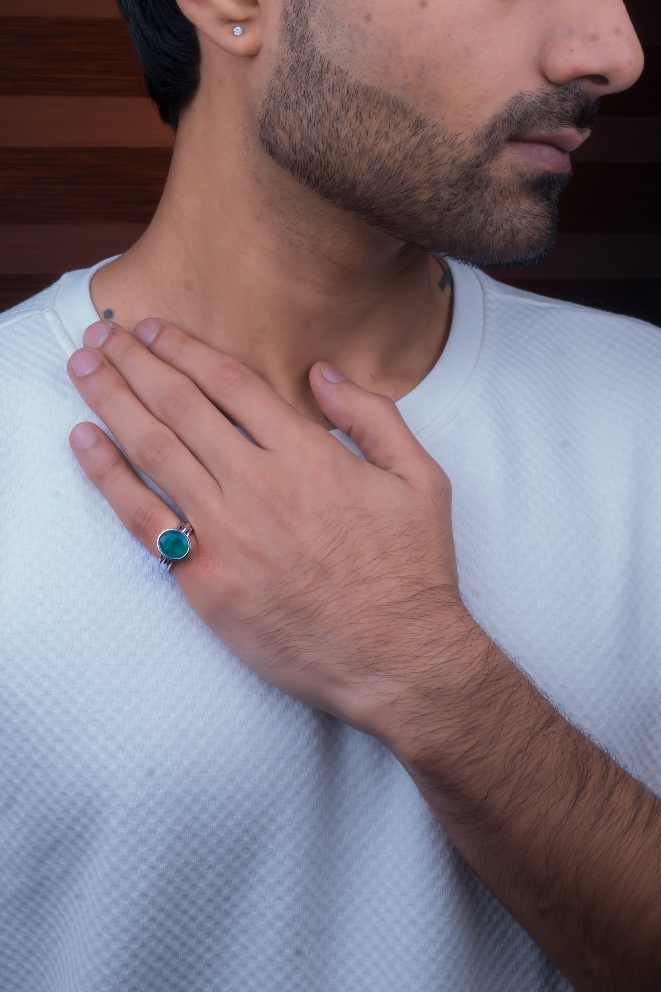 Natural Zambian Emerald (Panna) 3.70ct (4.07 Ratti) Faceted Oval Cut Unisex Ring