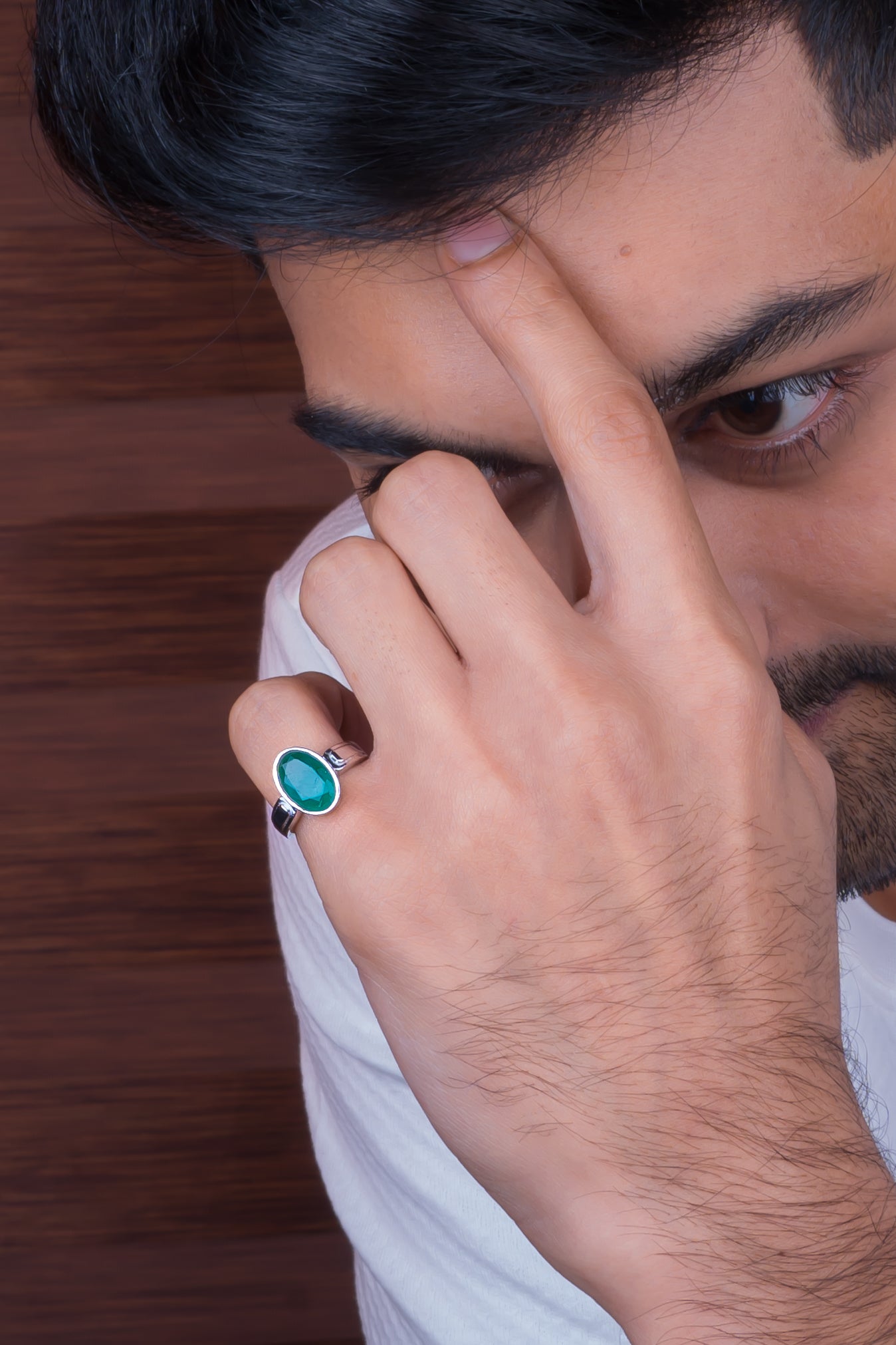 Natural Zambian Emerald (Panna) 3.15ct (3.47 Ratti) Faceted Oval Cut Unisex Ring