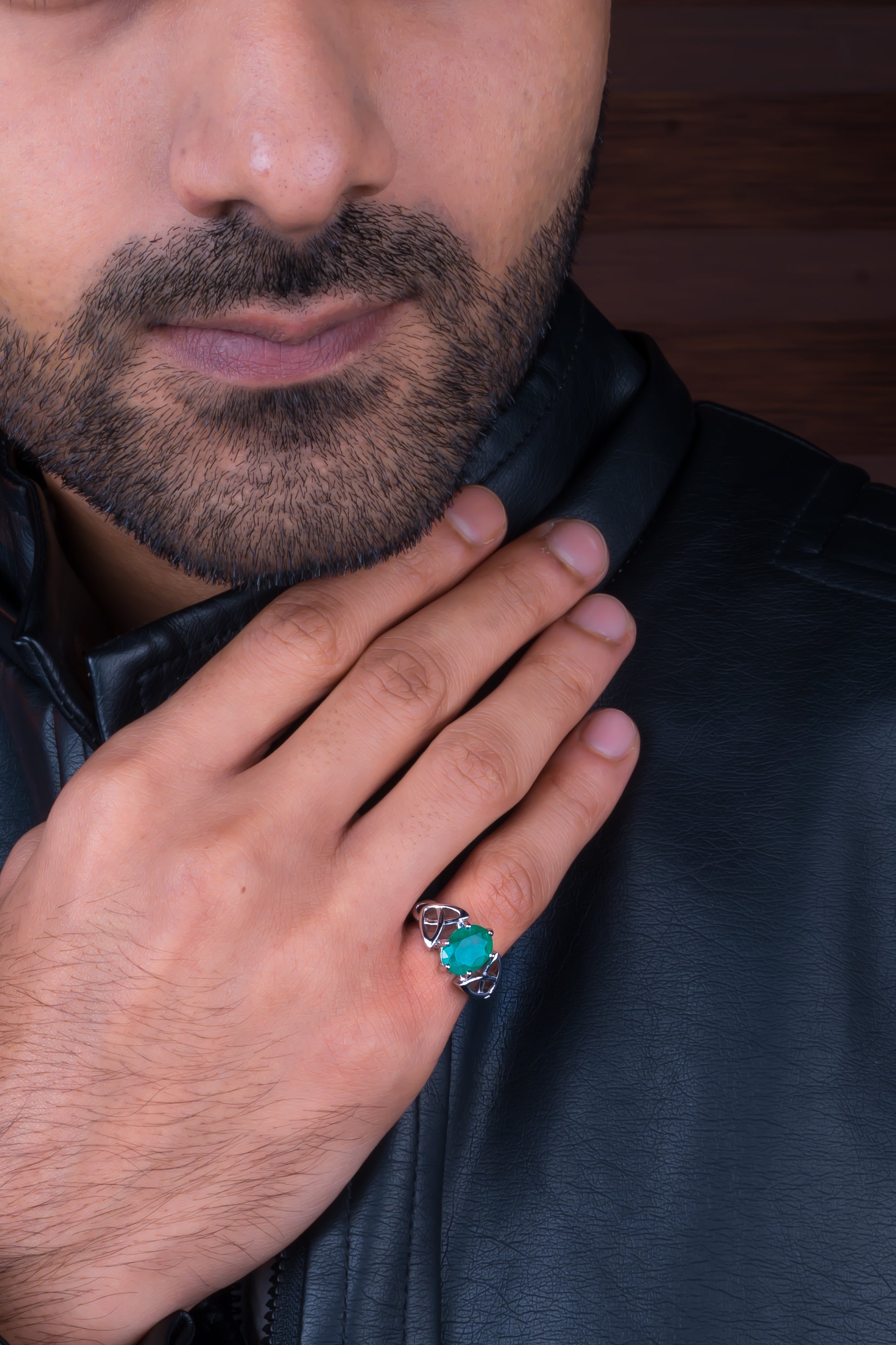 Natural Zambian Emerald (Panna) 3.15ct (3.46 Ratti) Faceted Oval Cut Ring