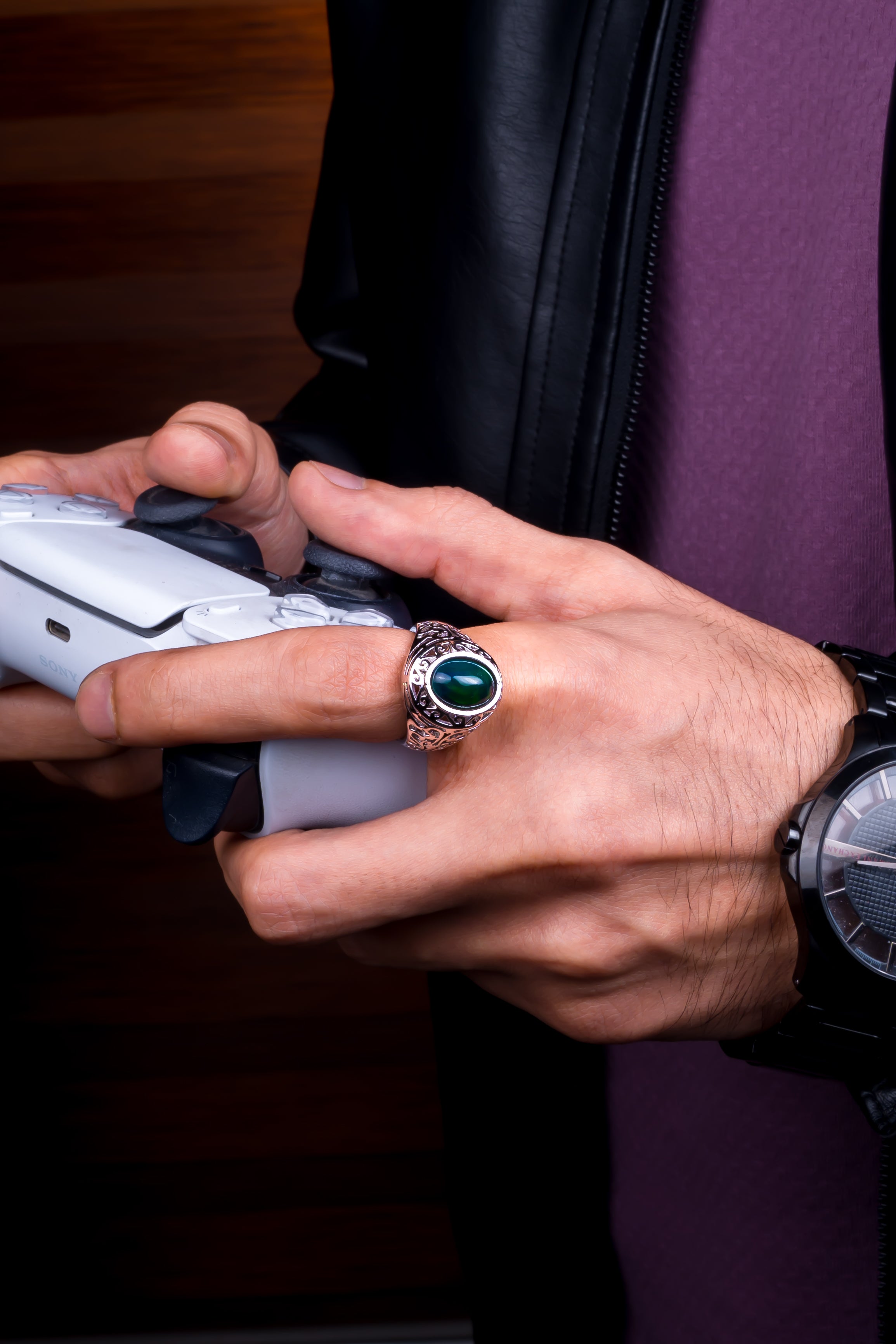 Green Opal Ring (2.85 Carat / 3.14 Ratti)