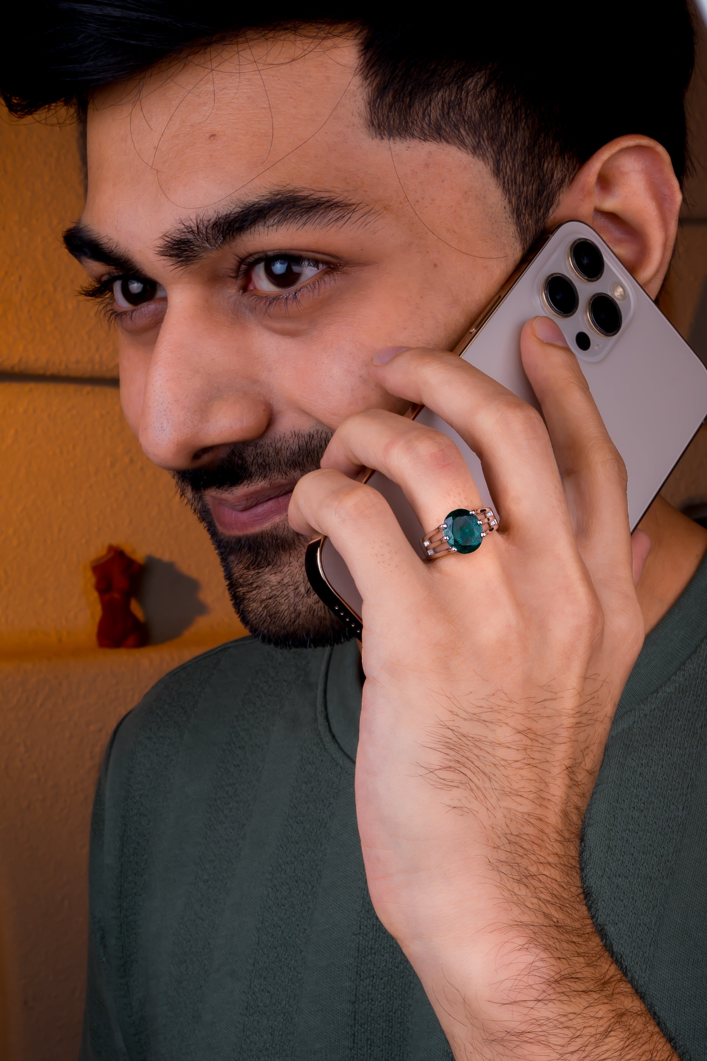 Lab Grown Emerald Ring (5.30 Carat / 5.83 Ratti)