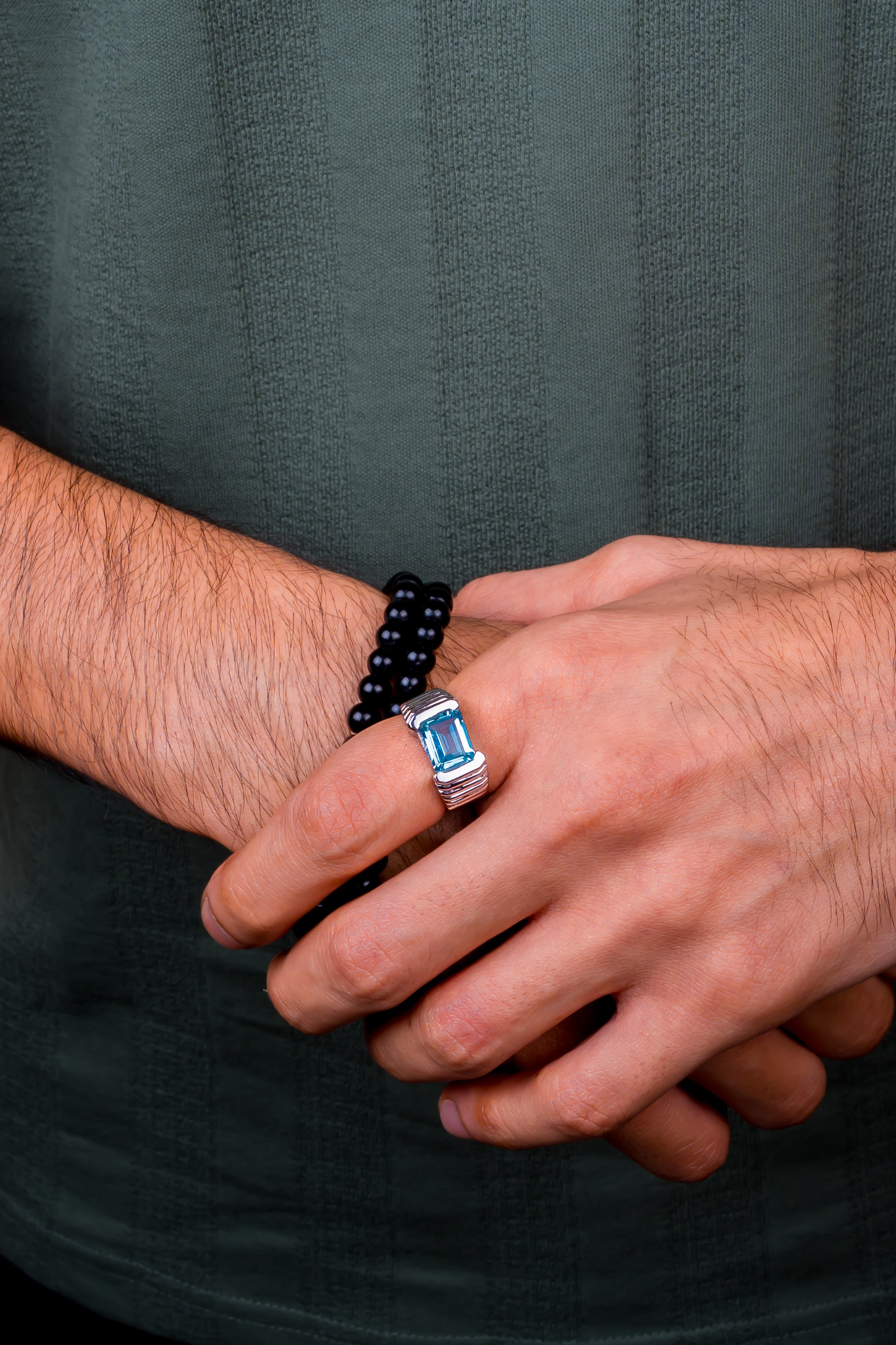 Blue Topaz Ring (3.55 Carat / 3.91 Ratti)