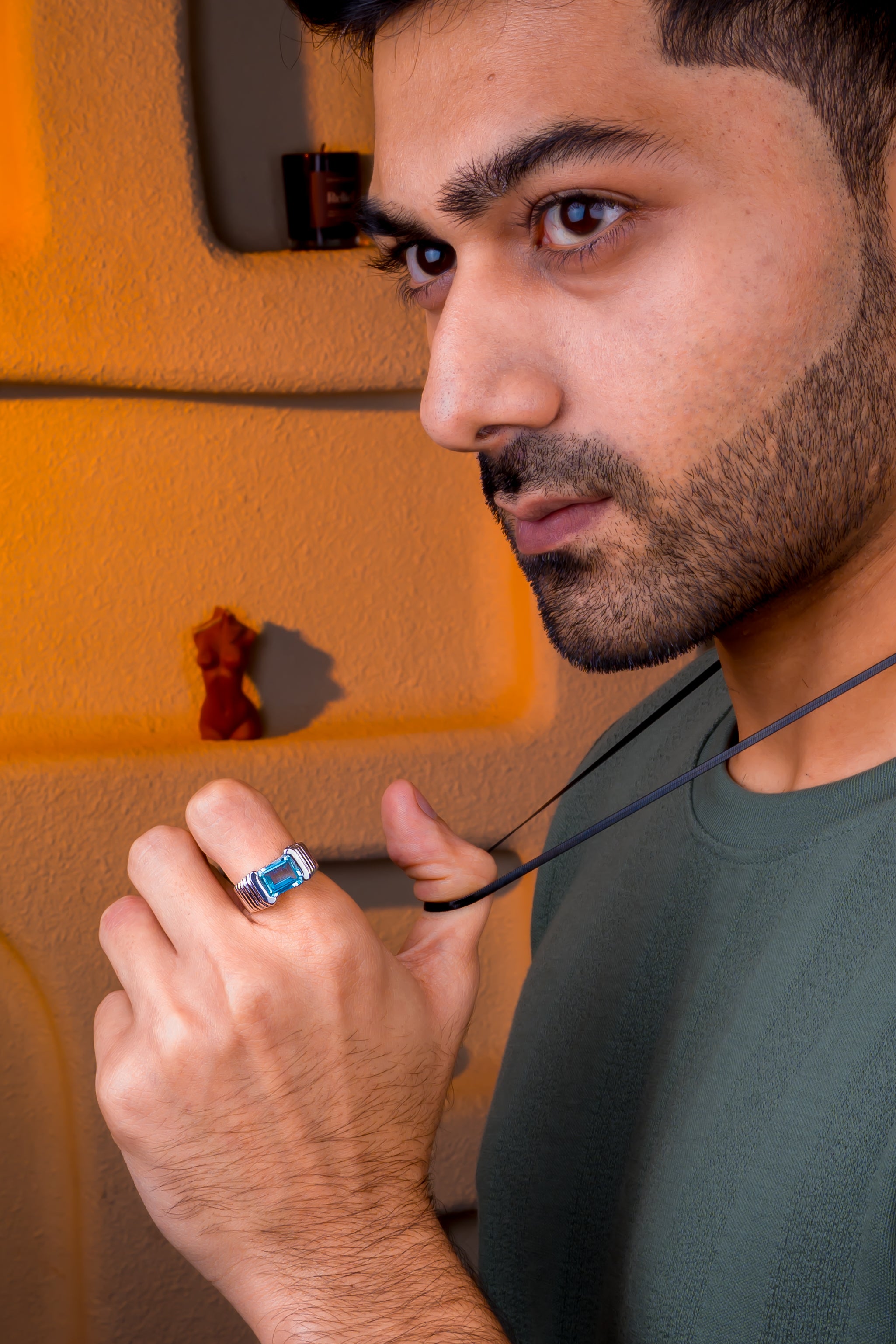 Blue Topaz Ring (3.55 Carat / 3.91 Ratti)