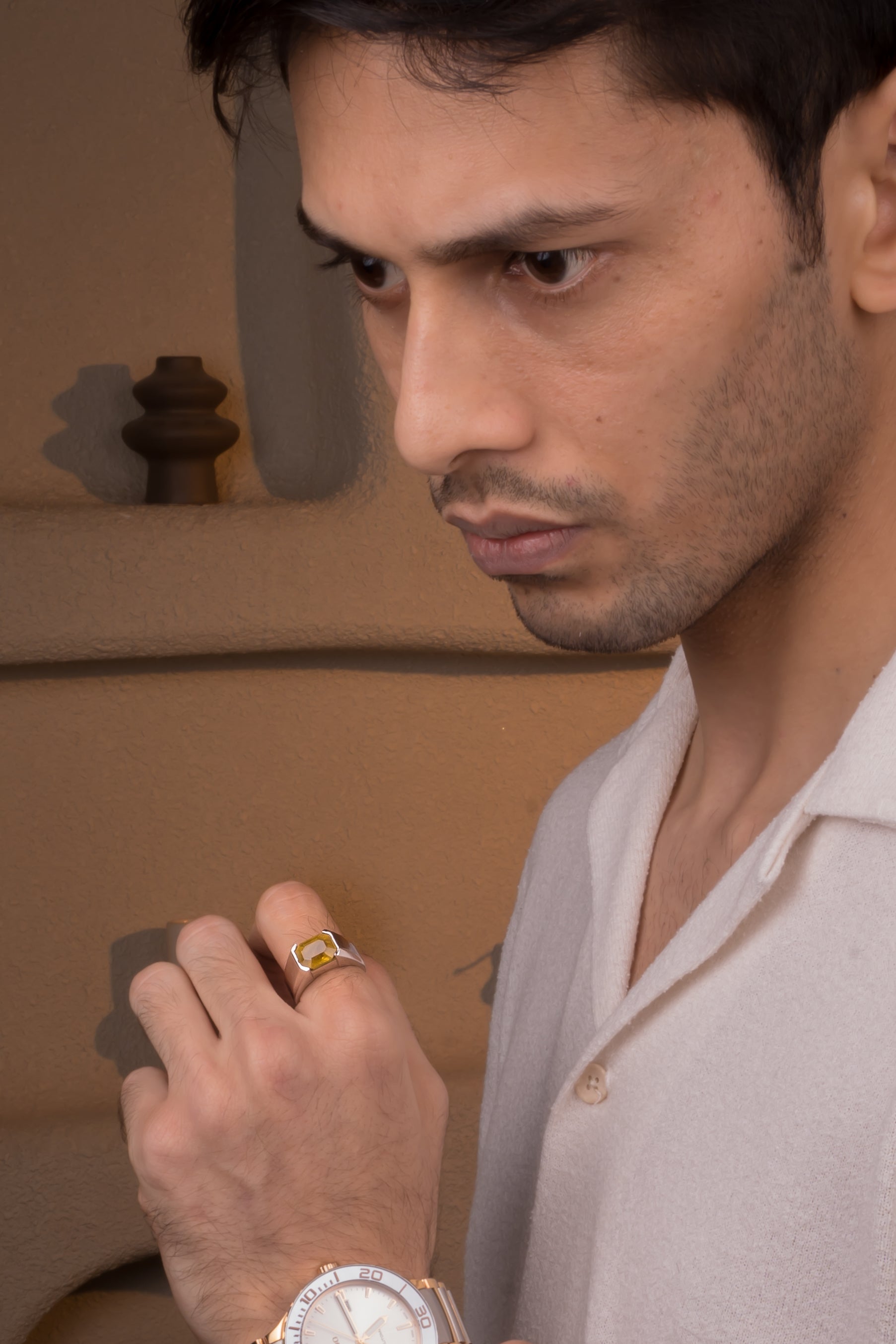 Natural Yellow Sapphire (Pukhraj) 6.00ct (6.60 Ratti) Faceted Oval Cut Unisex Ring