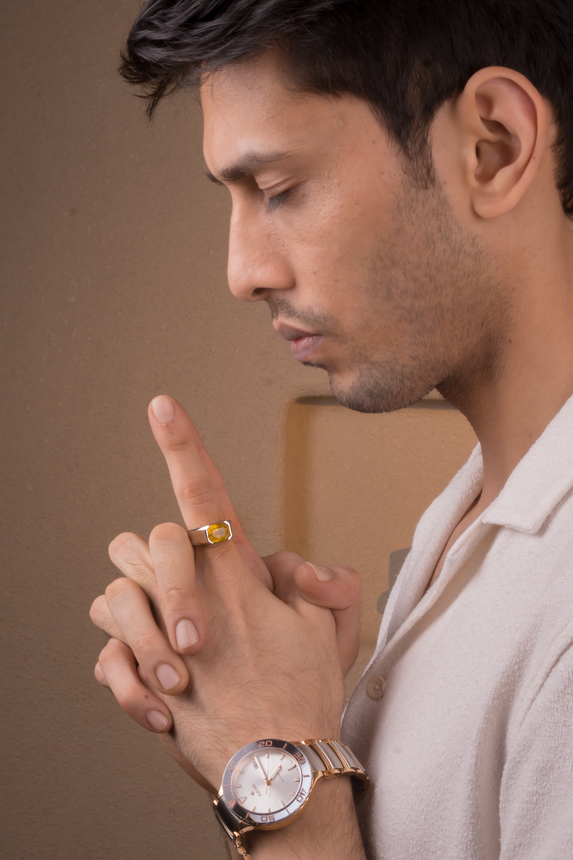 Natural Yellow Sapphire (Pukhraj) 6.00ct (6.60 Ratti) Faceted Oval Cut Unisex Ring