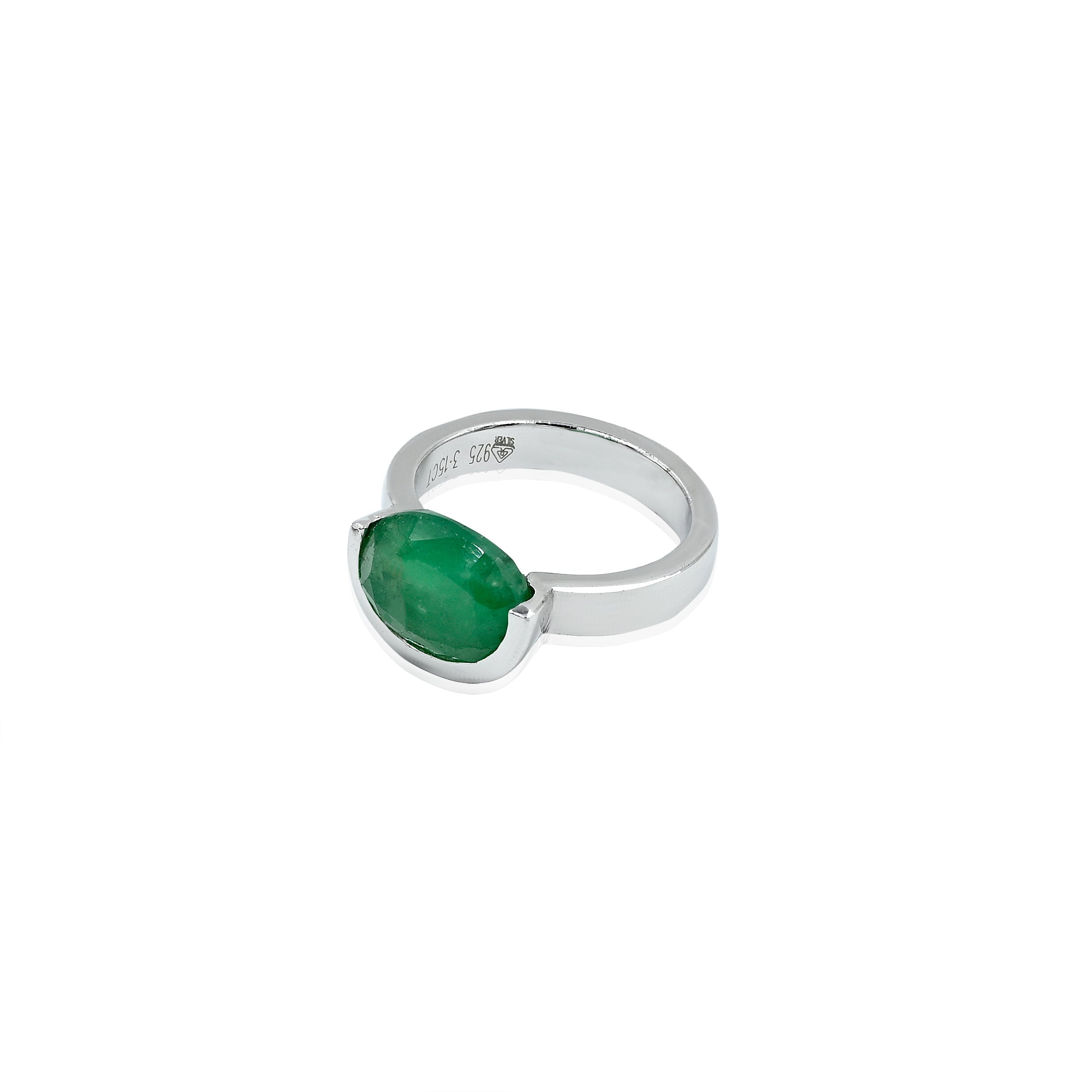 Natural Zambian Emerald (Panna) 3.15ct (3.46 Ratti) Faceted Oval Cut Unisex Ring
