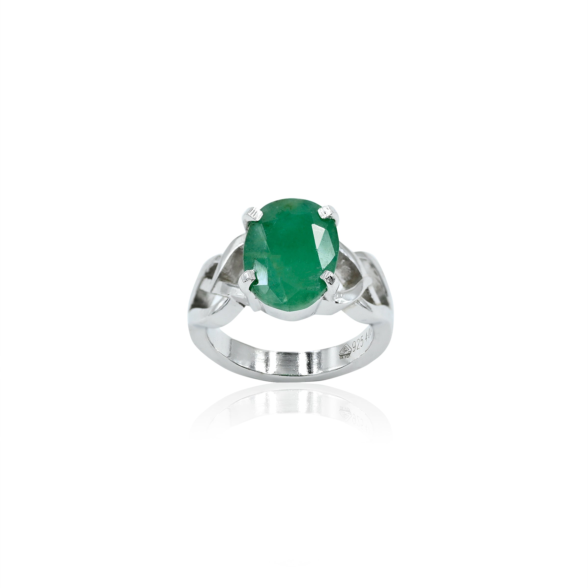 Natural Zambian Emerald (Panna) 4.00ct (4.40 Ratti) Faceted Oval Cut Unisex Ring