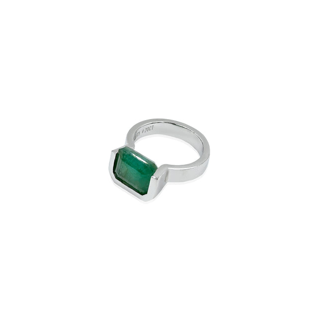 Natural Zambian Emerald (Panna) 4.20ct (4.62 Ratti) Faceted Emerald Cut Unisex Ring