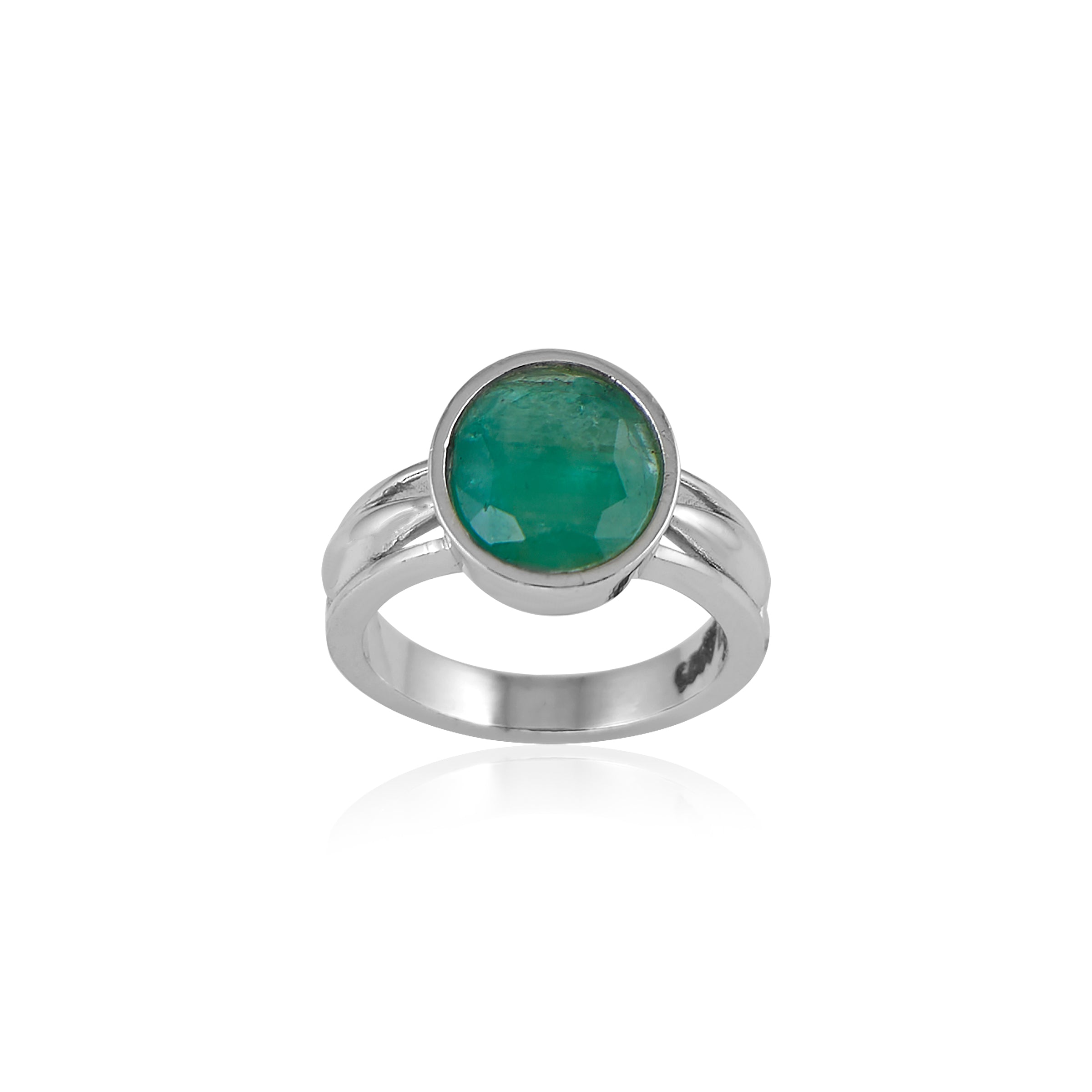 Natural Zambian Emerald (Panna) 3.70ct (4.07 Ratti) Faceted Oval Cut Unisex Ring