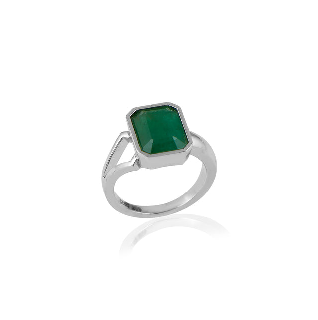 Natural Zambian Emerald (Panna) 4.15ct (4.57 Ratti) Faceted Emerald Cut Unisex Ring