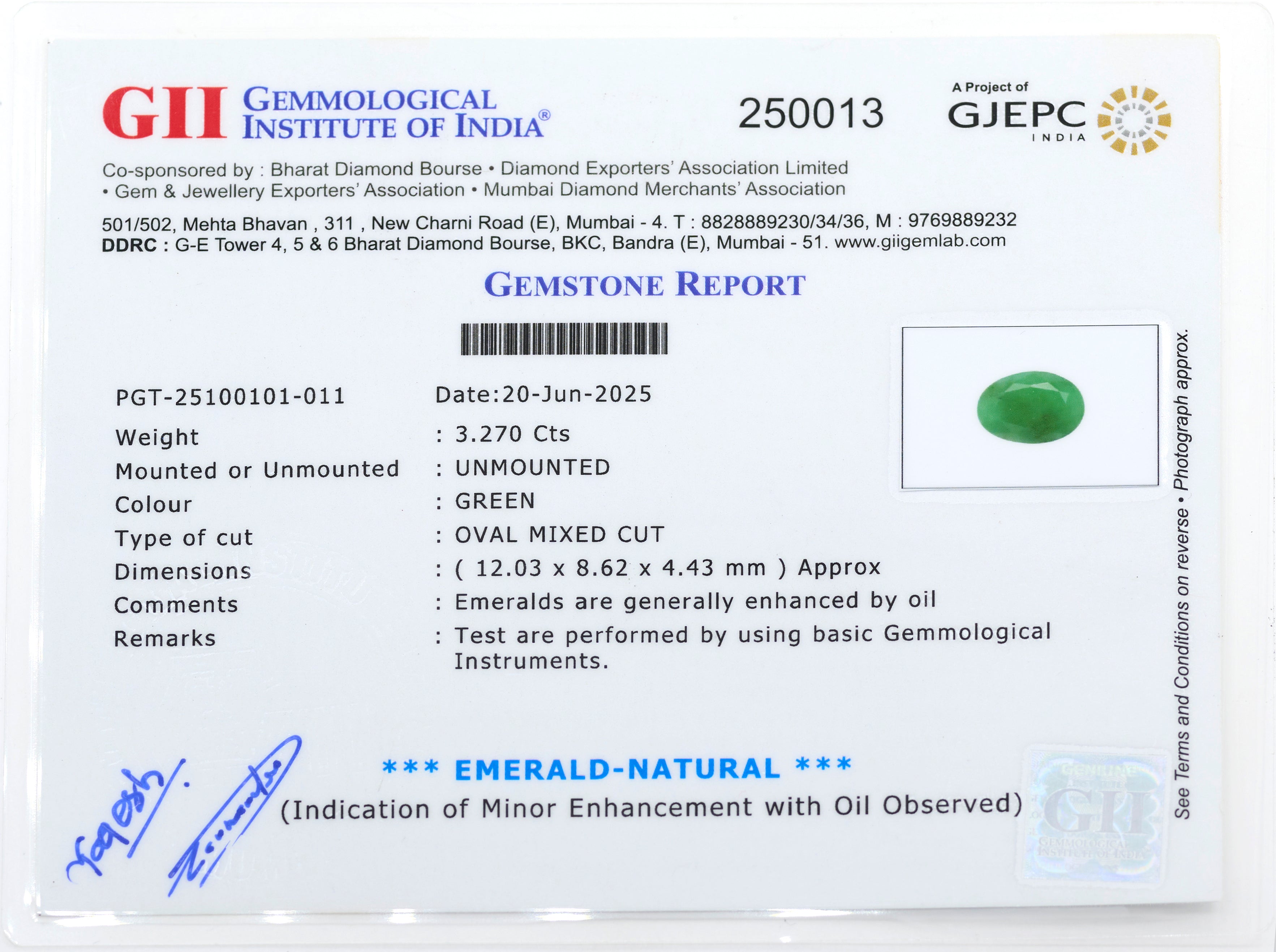 Natural Emerald (3.27 Carat and 3.60 Ratti)