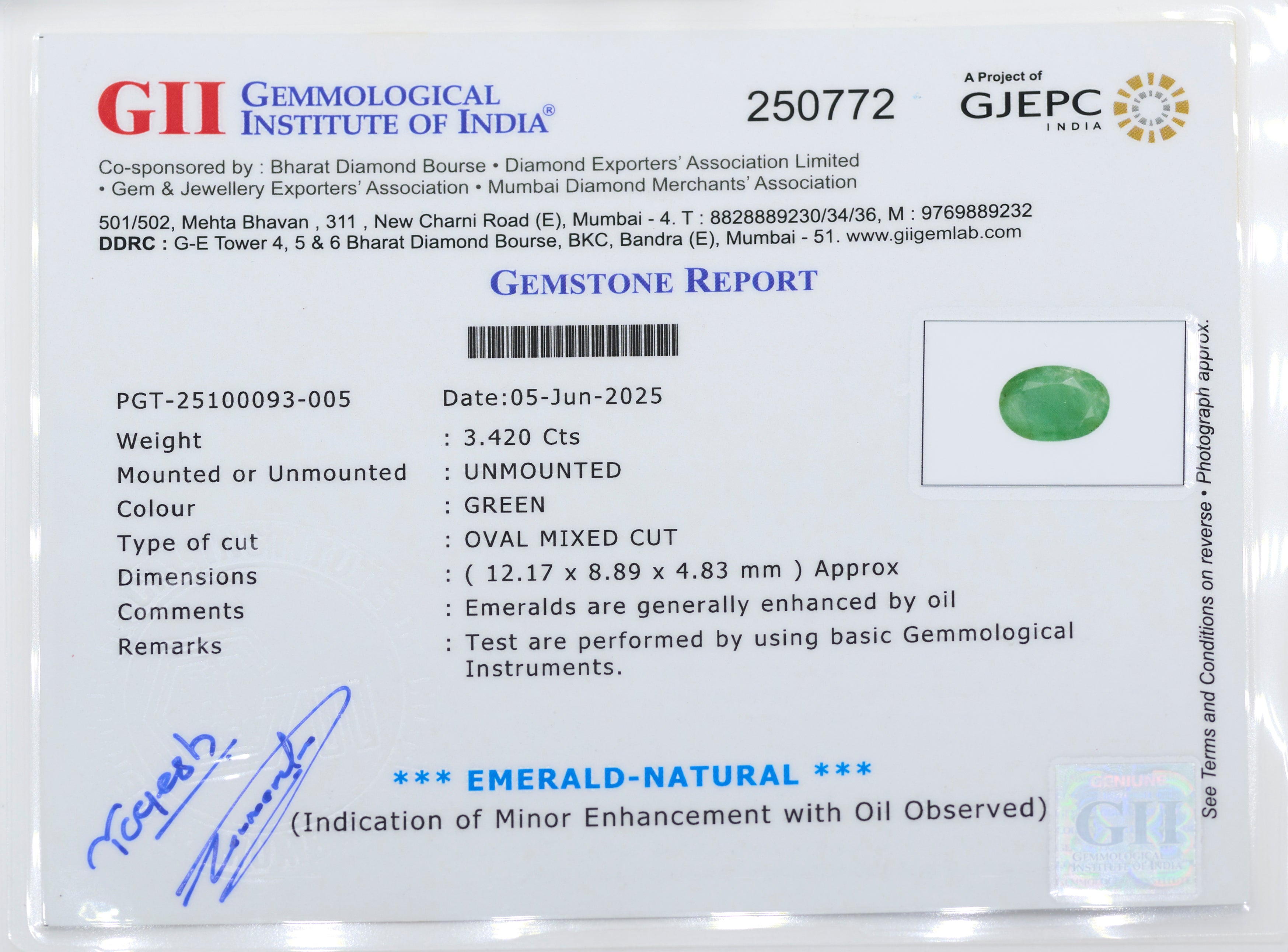 Natural Emerald (3.42 Carat and 3.76 Ratti)