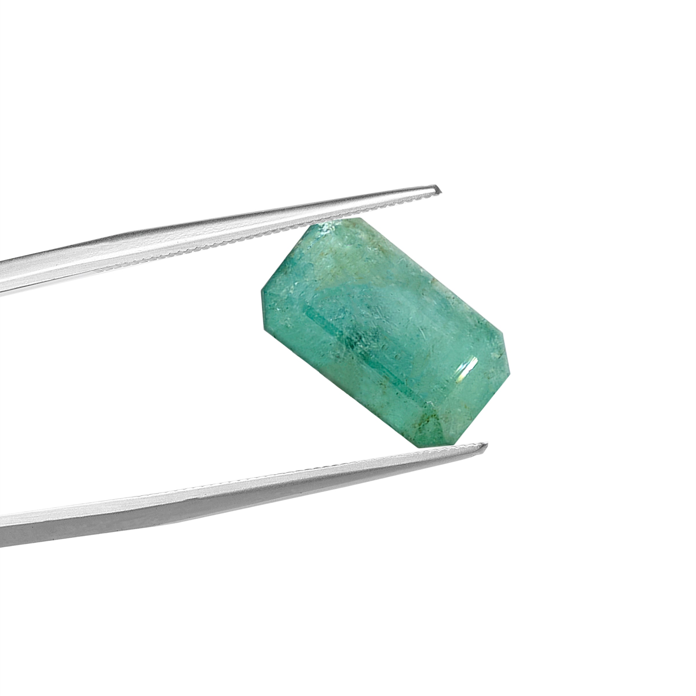Natural Emerald (4.14 Carat and 4.55 Ratti)