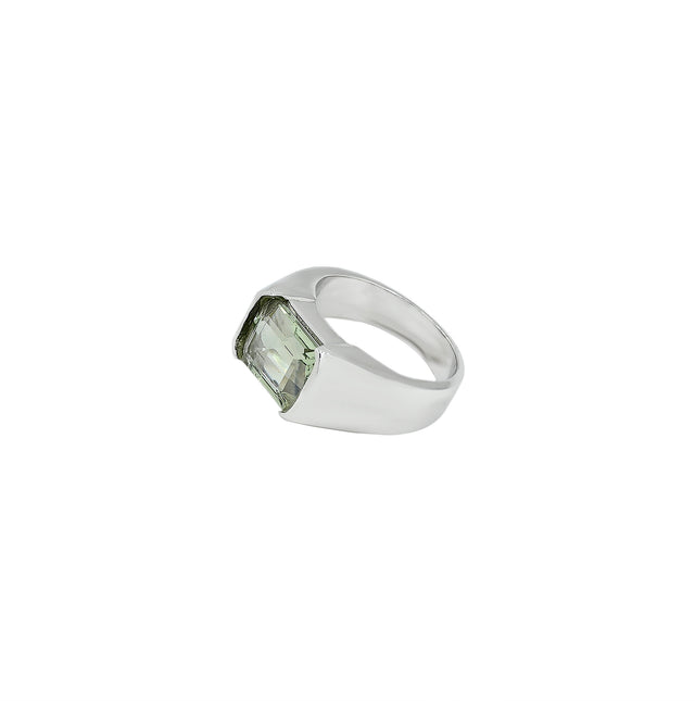 Green Amethyst Ring (4.10 Carat / 4.51 Ratti)