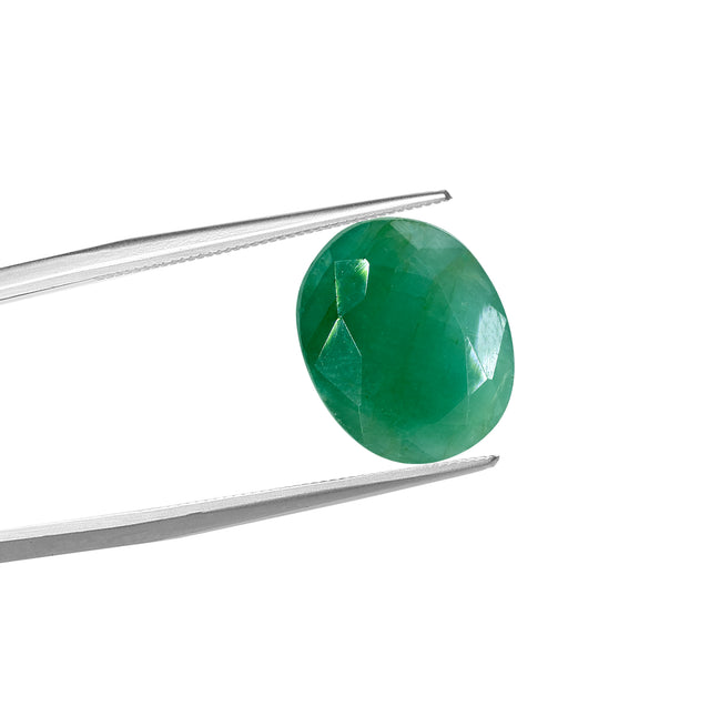 Natural Emerald (5.46 Carat and 6.01 Ratti)