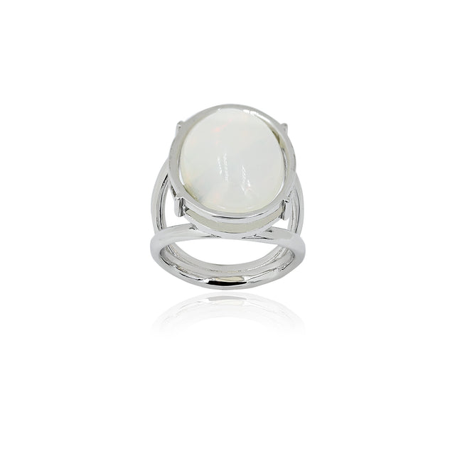 Opal Ring (7.65 Carat / 8.42 Ratti)