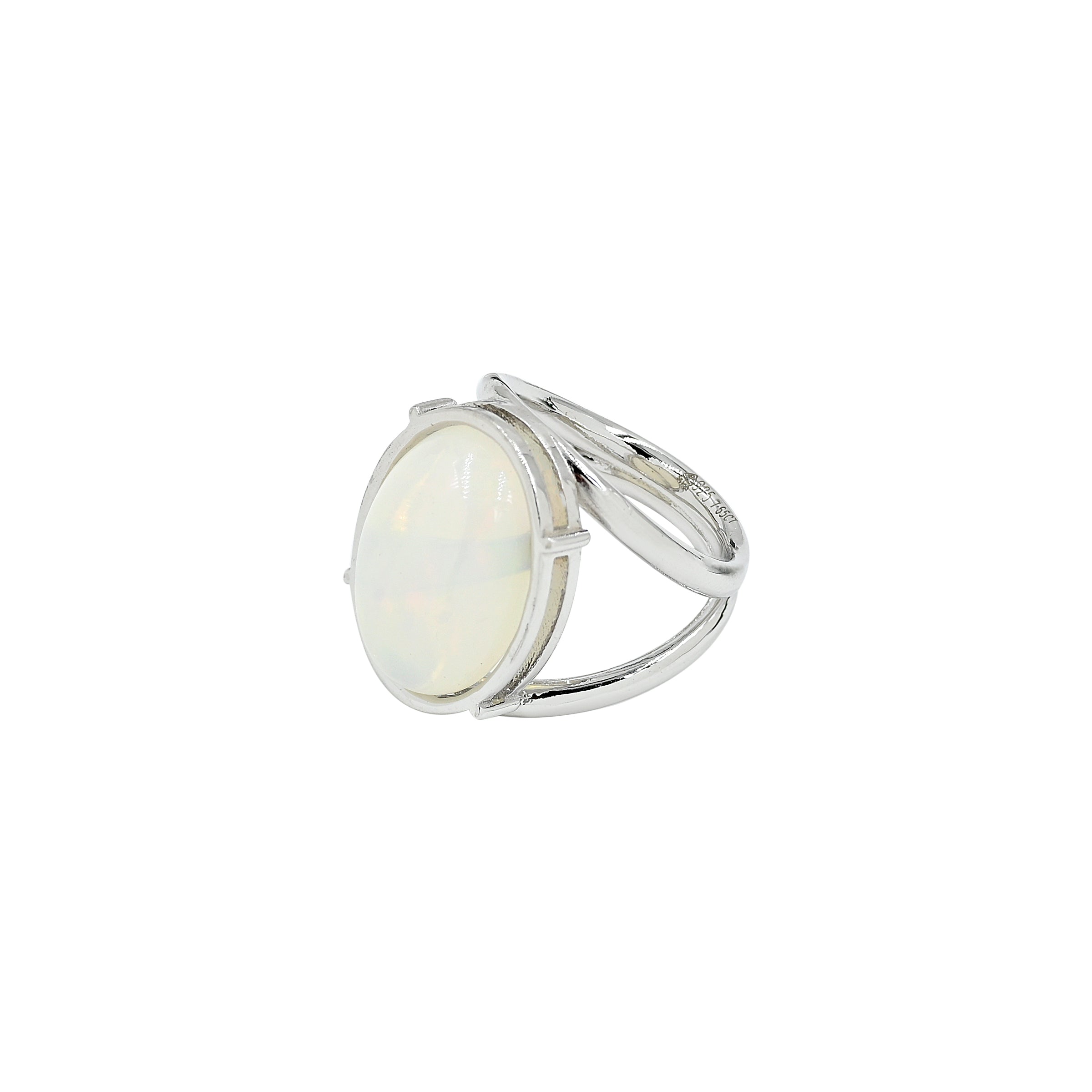 Opal Ring (7.65 Carat / 8.42 Ratti)