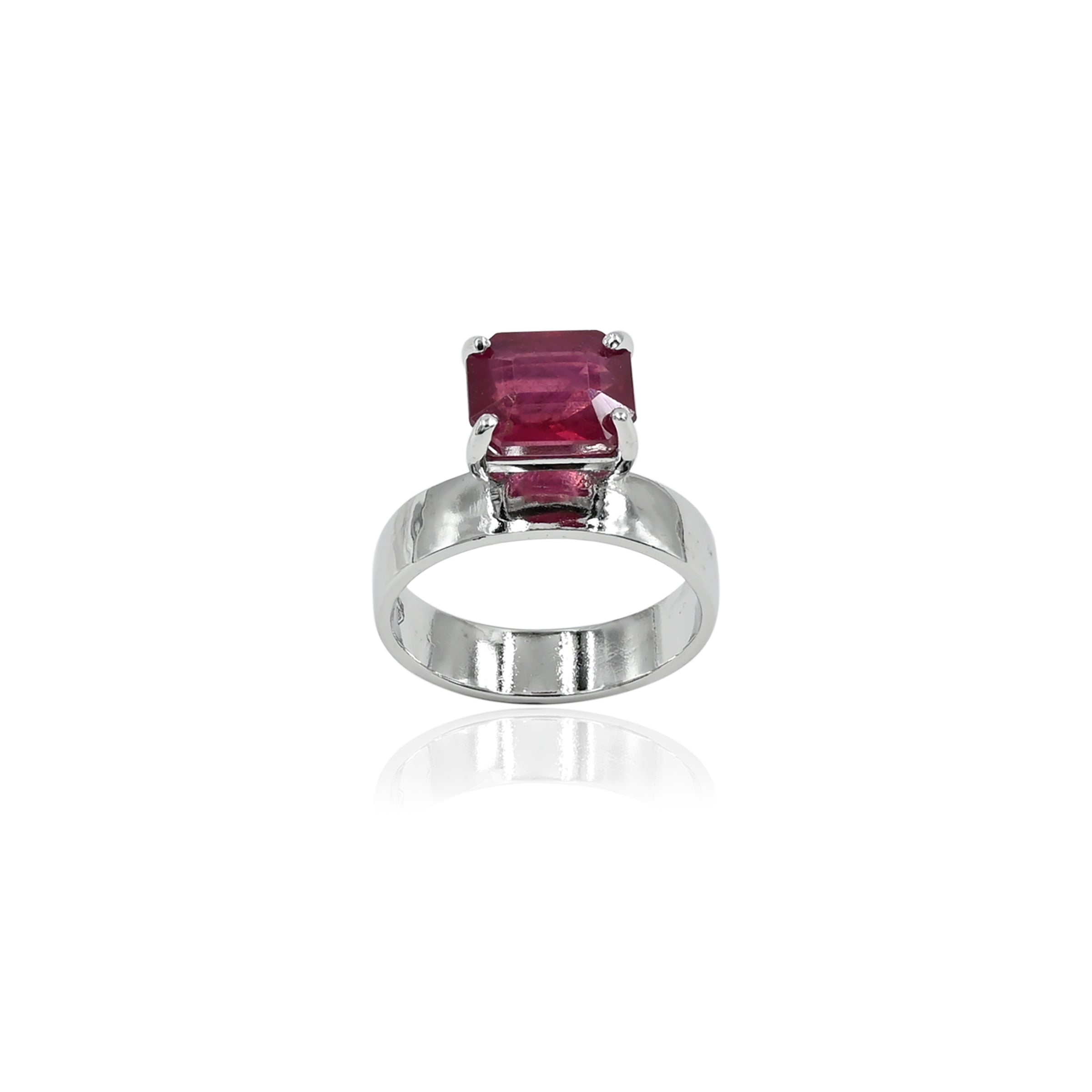 Natural Bangkok Ruby(Manik) 3.10ct(3.41 Ratti) Faceted Oval Cut Ring