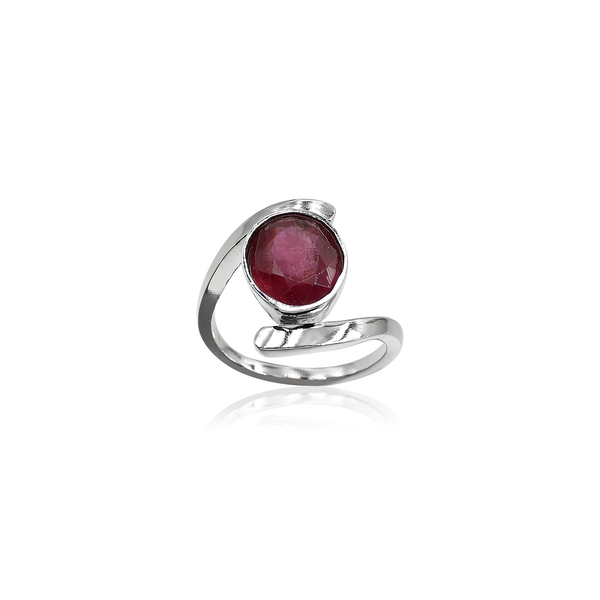 Natural Bangkok Ruby(Manik) 4.95ct(5.45 Ratti) Faceted Oval Cut Ring