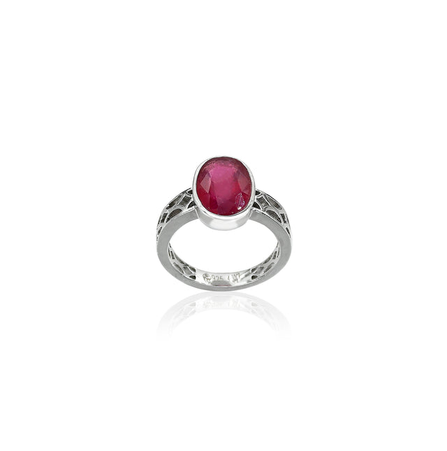Natural Bangkok Ruby(Manik) 4.30ct(4.73 Ratti) Faceted Oval Cut Ring
