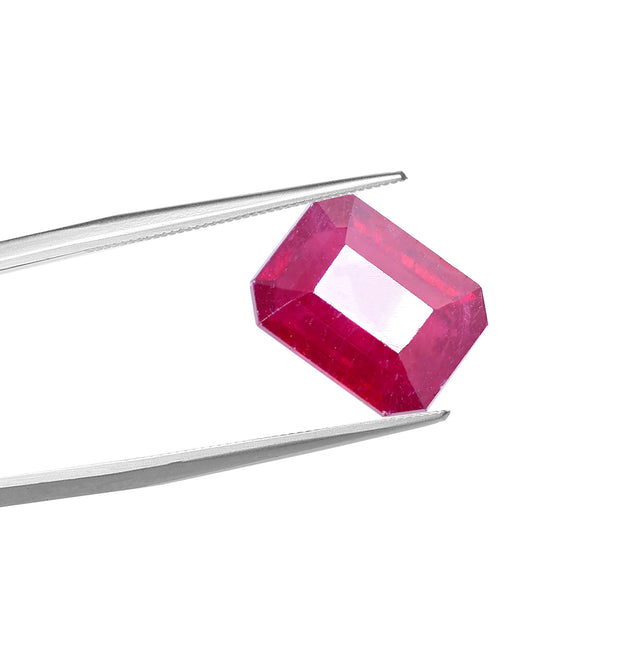 Natural Ruby (5.39Ct Carat and 5.93 Ratti)