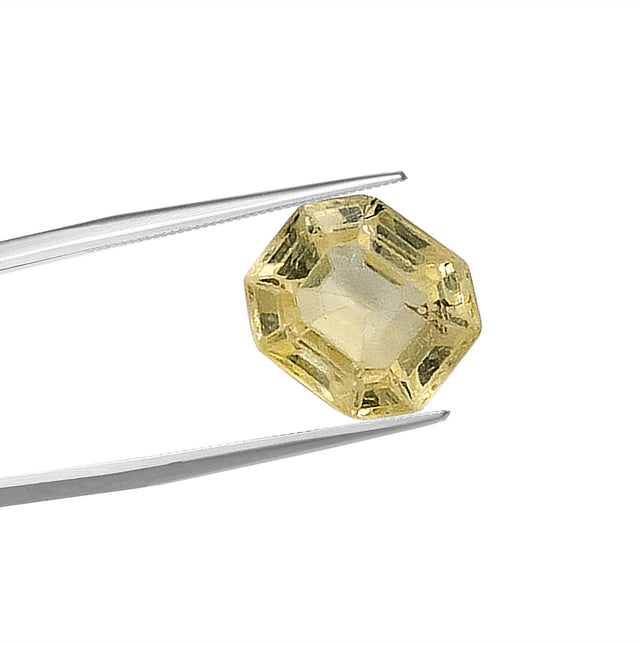 Natural Yellow Sapphire Gemstone (1.40 Carat and 1.54 Ratti)