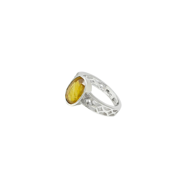 Natural Yellow Sapphire (Pukhraj) 3.45ct (3.80 Ratti) Faceted Oval Cut Unisex Ring