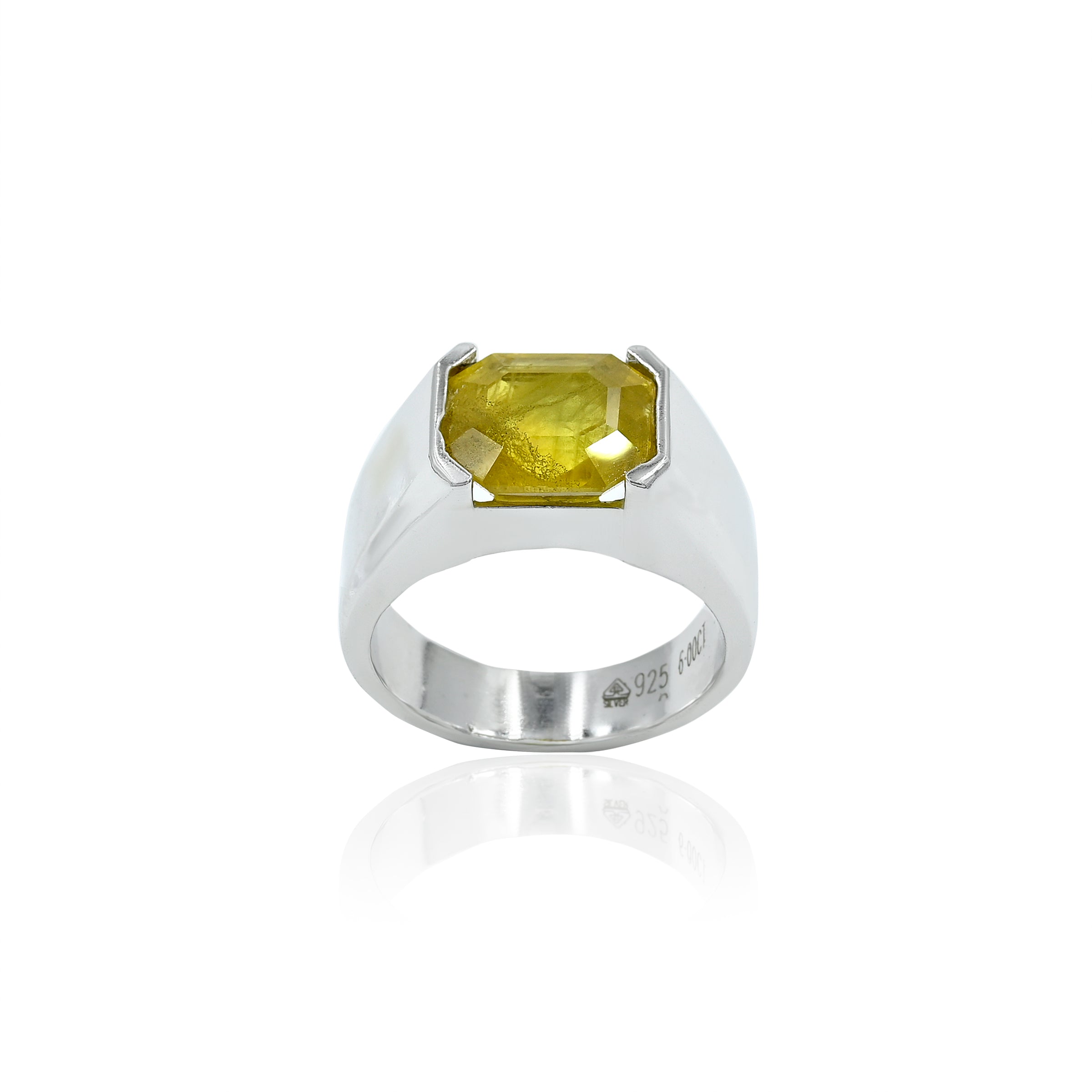 Natural Yellow Sapphire (Pukhraj) 6.00ct (6.60 Ratti) Faceted Oval Cut Unisex Ring