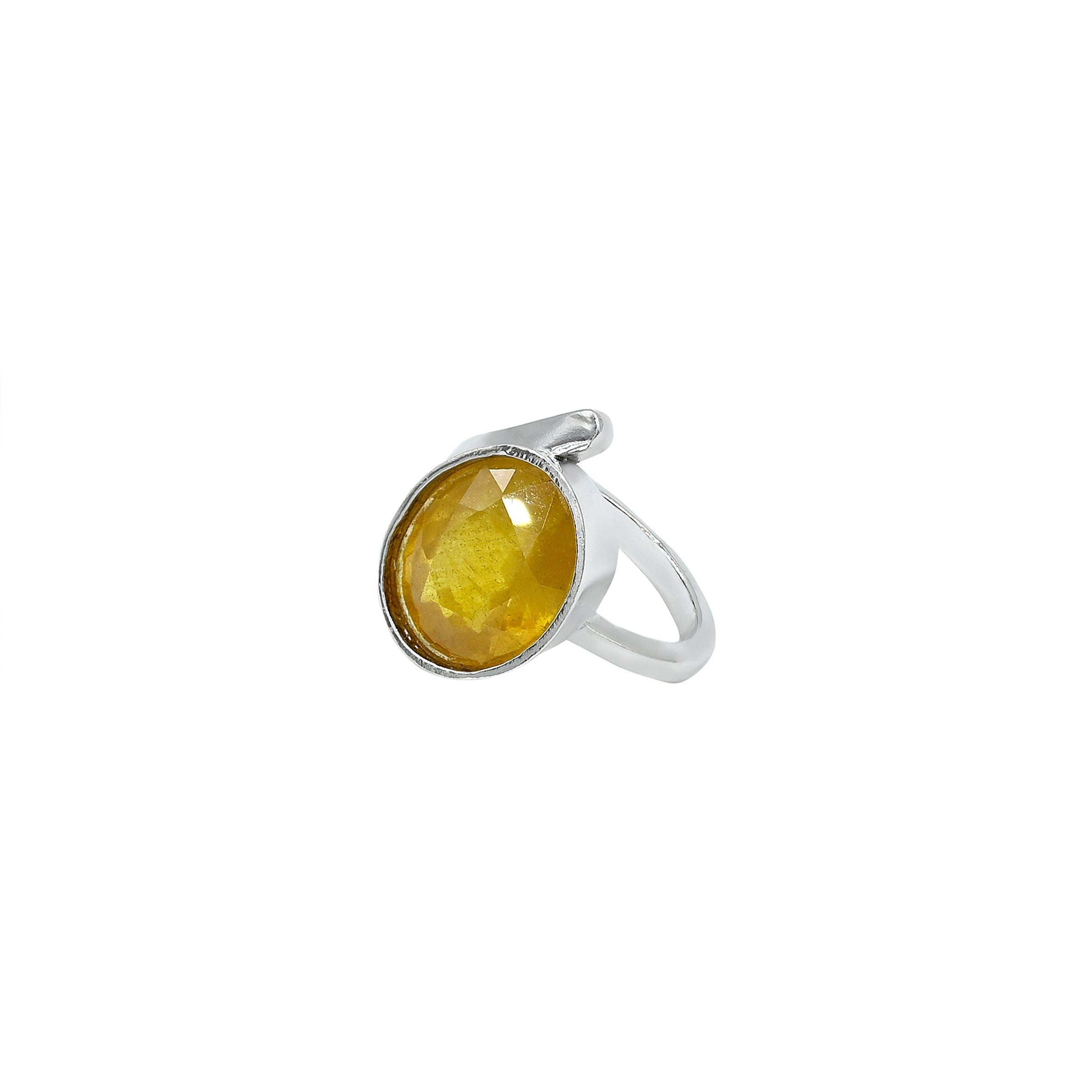 Natural Yellow Sapphire (Pukhraj) 7.50ct (8.25 Ratti) Faceted Oval Cut Unisex Ring