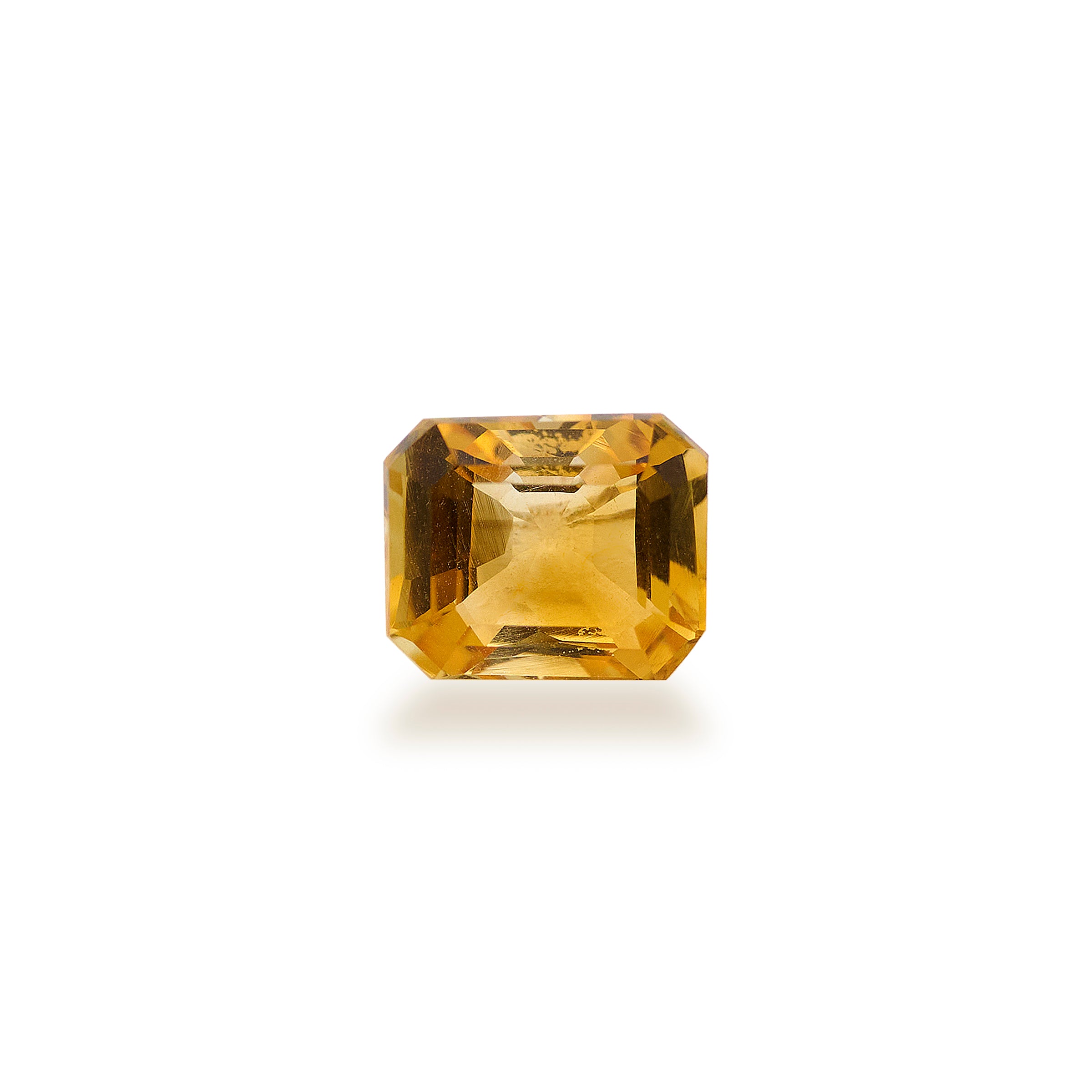 Natural Citrine Gemstone (4.39 Carats and 4.83 Ratti)