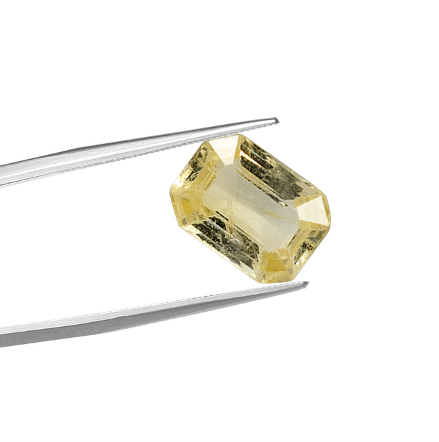Natural Yellow Sapphire Gemstone  (1.40 Carat and 1.54 Ratti)