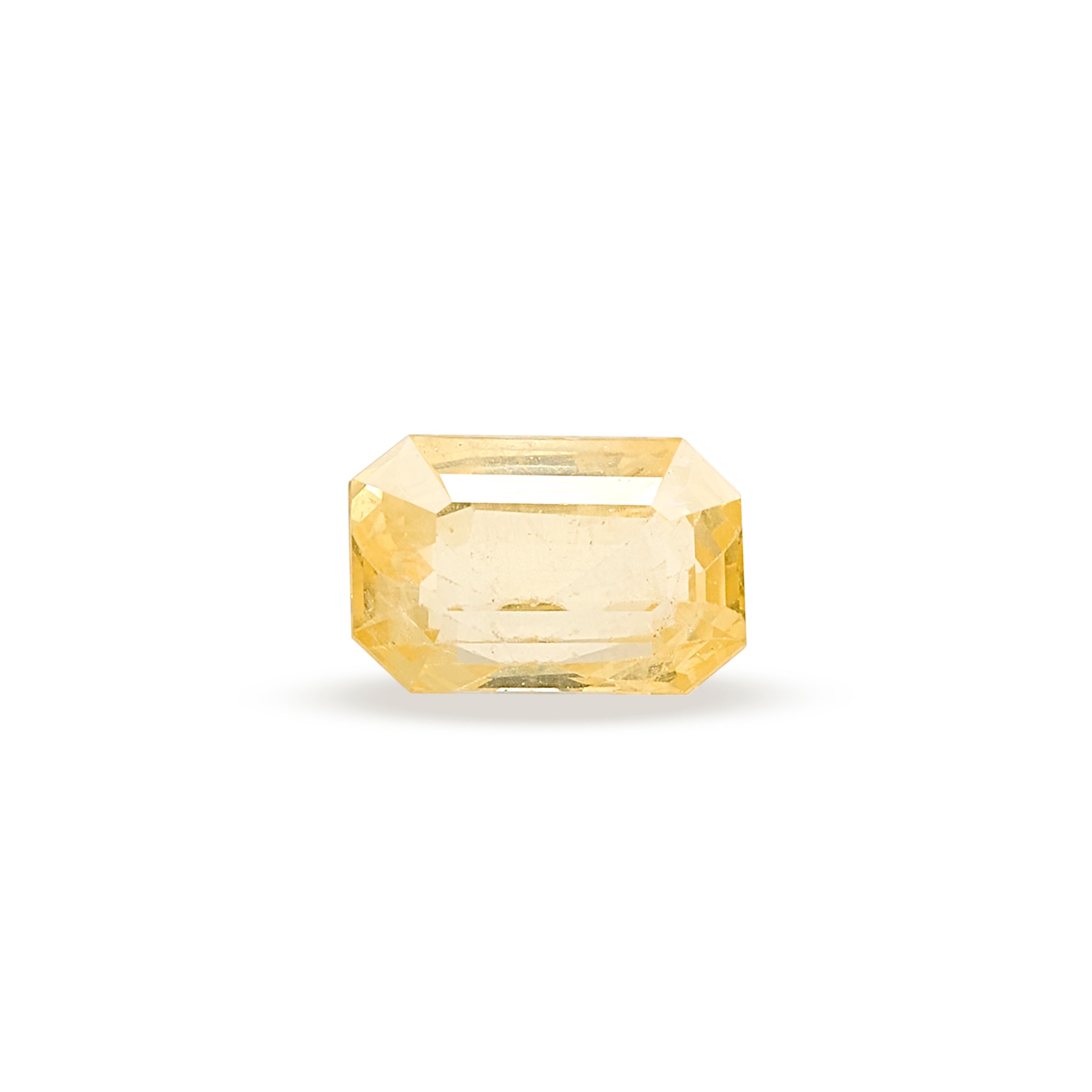 Natural Yellow Sapphire Gemstone (2.55 Carat and 2.81 Ratti)