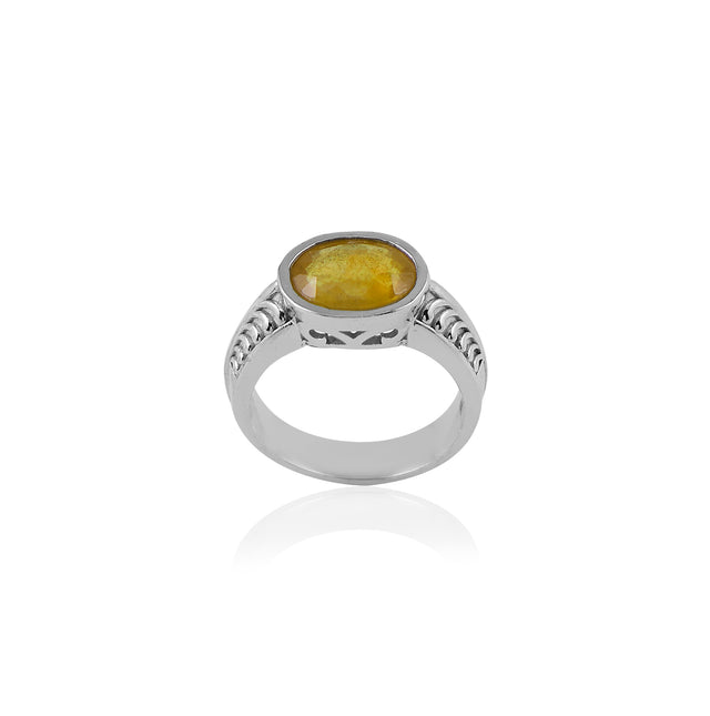 Natural Yellow Sapphire (Pukhraj) 4.00ct (4.40 Ratti) Faceted Oval Cut Unisex Ring