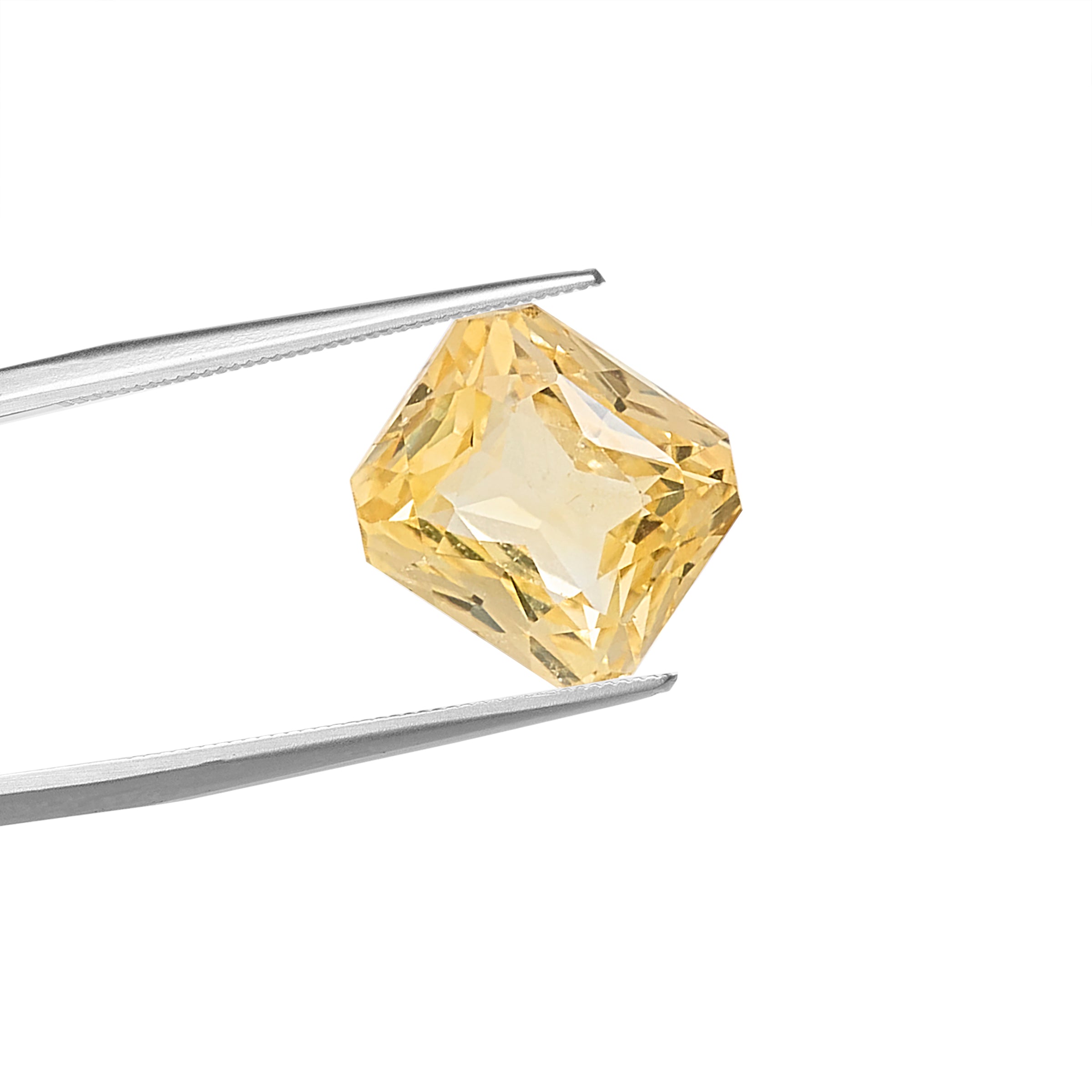 Natural Yellow Sapphire Gemstone (4.40 Carat and 4.84 Ratti)