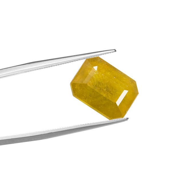 Natural Yellow Sapphire (7.47Ct Carat and 8.22 Ratti)
