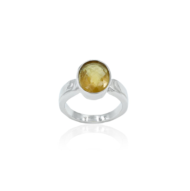 Natural Yellow Sapphire (Pukhraj) 4.55ct (5.01 Ratti) Faceted Oval Cut Unisex Ring